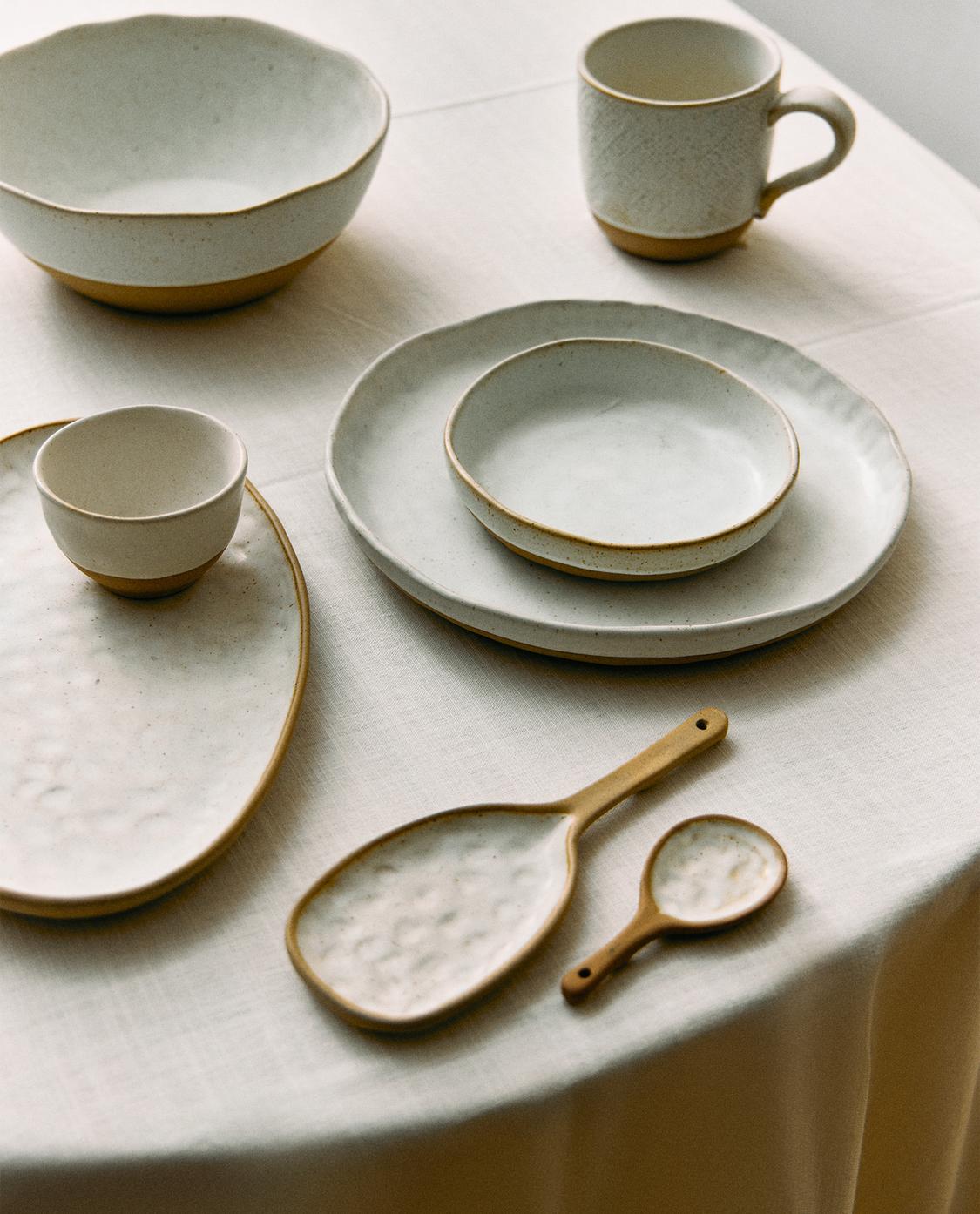 Stoneware Crockery Set For Kitchen TEXTURED STONEWARE DINNER SET