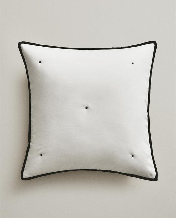 LINEN AND SATEEN CUSHION COVER WITH DOTS