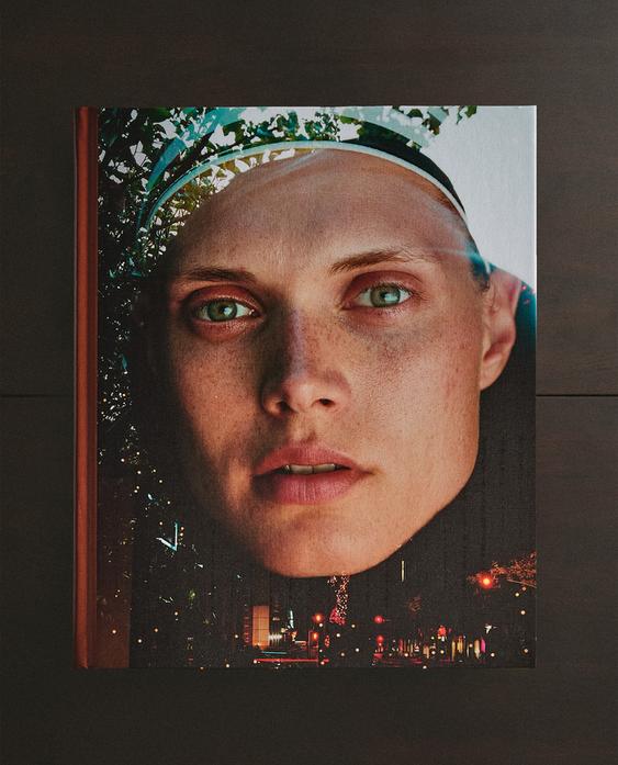 THE MODEL BOOK (ENGLISH)