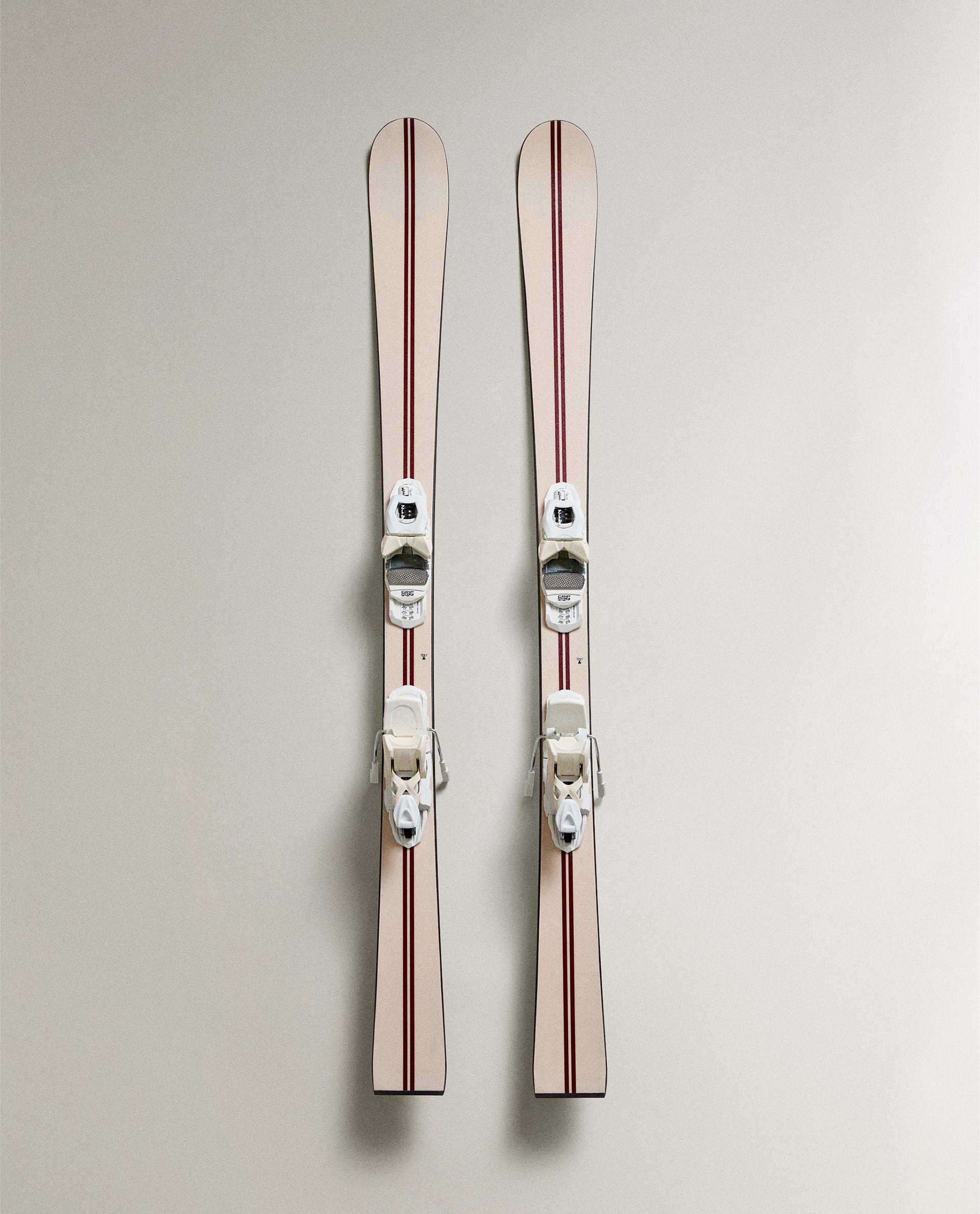 KUSTOM SKIS