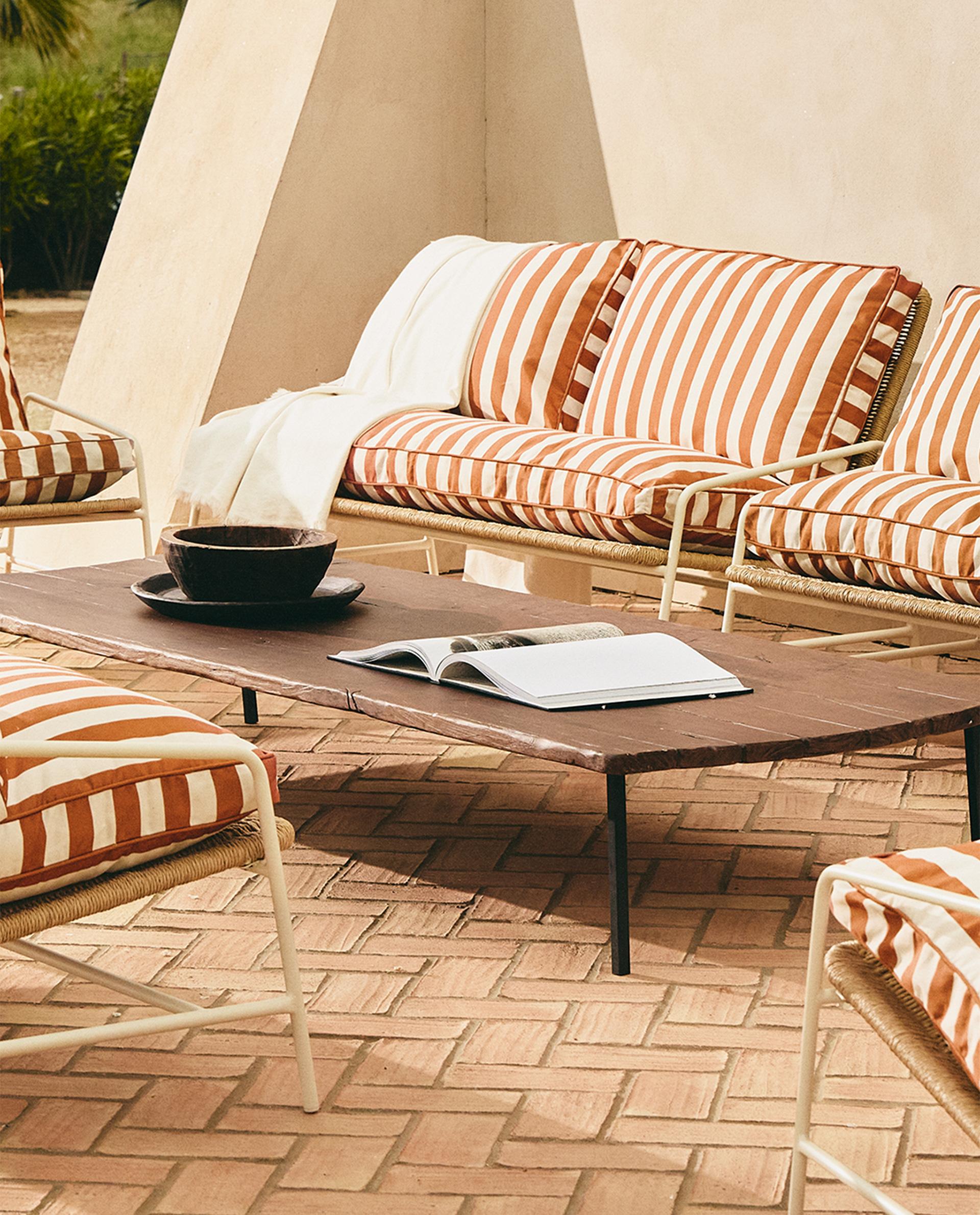 OUTDOOR FURNITURE AND CUSHION Zara Home Schweiz Suisse Svizzera
