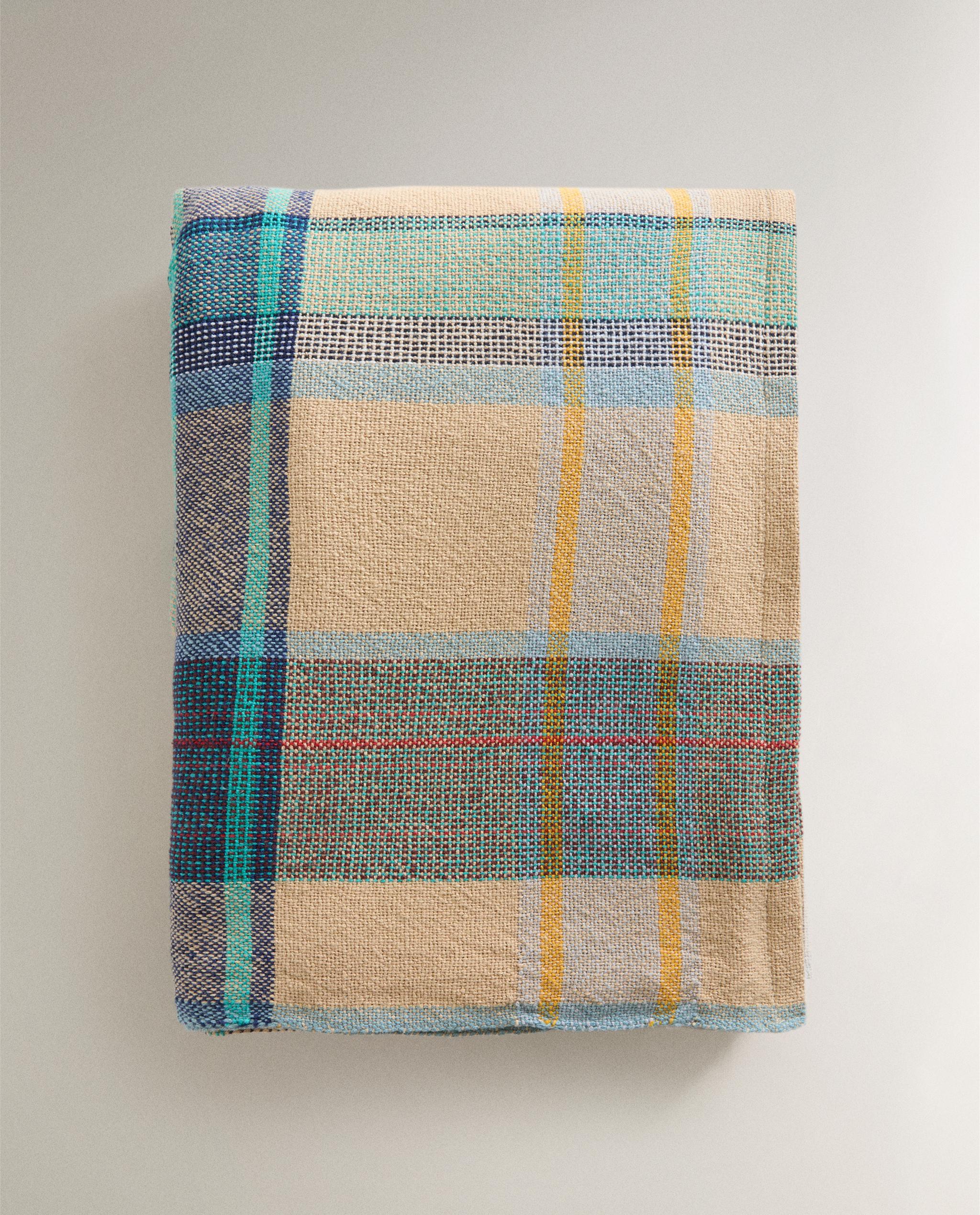DYED THREAD CHECK TABLECLOTH product thumbnail 4