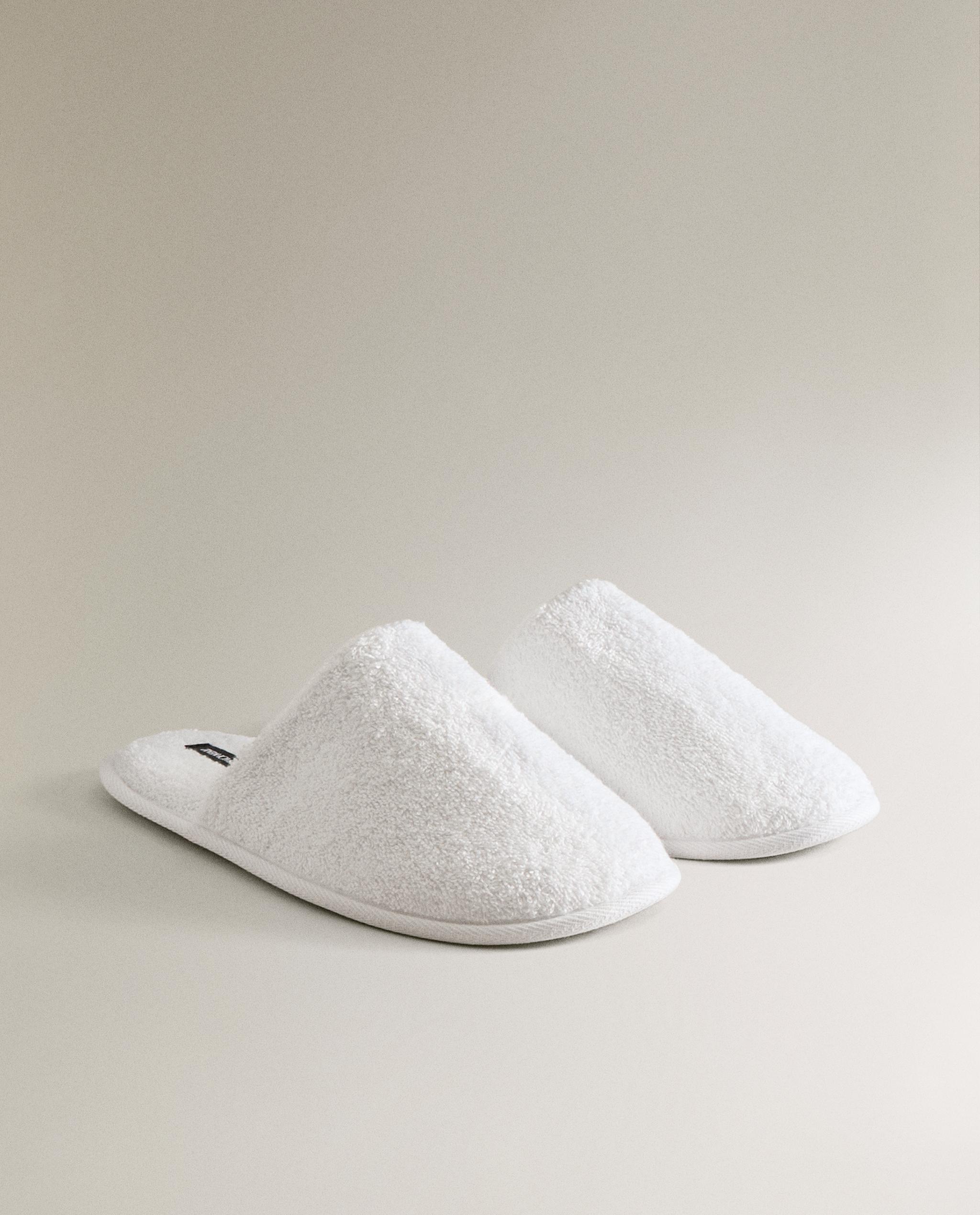 TERRY BATHROOM SLIPPERS product thumbnail 4