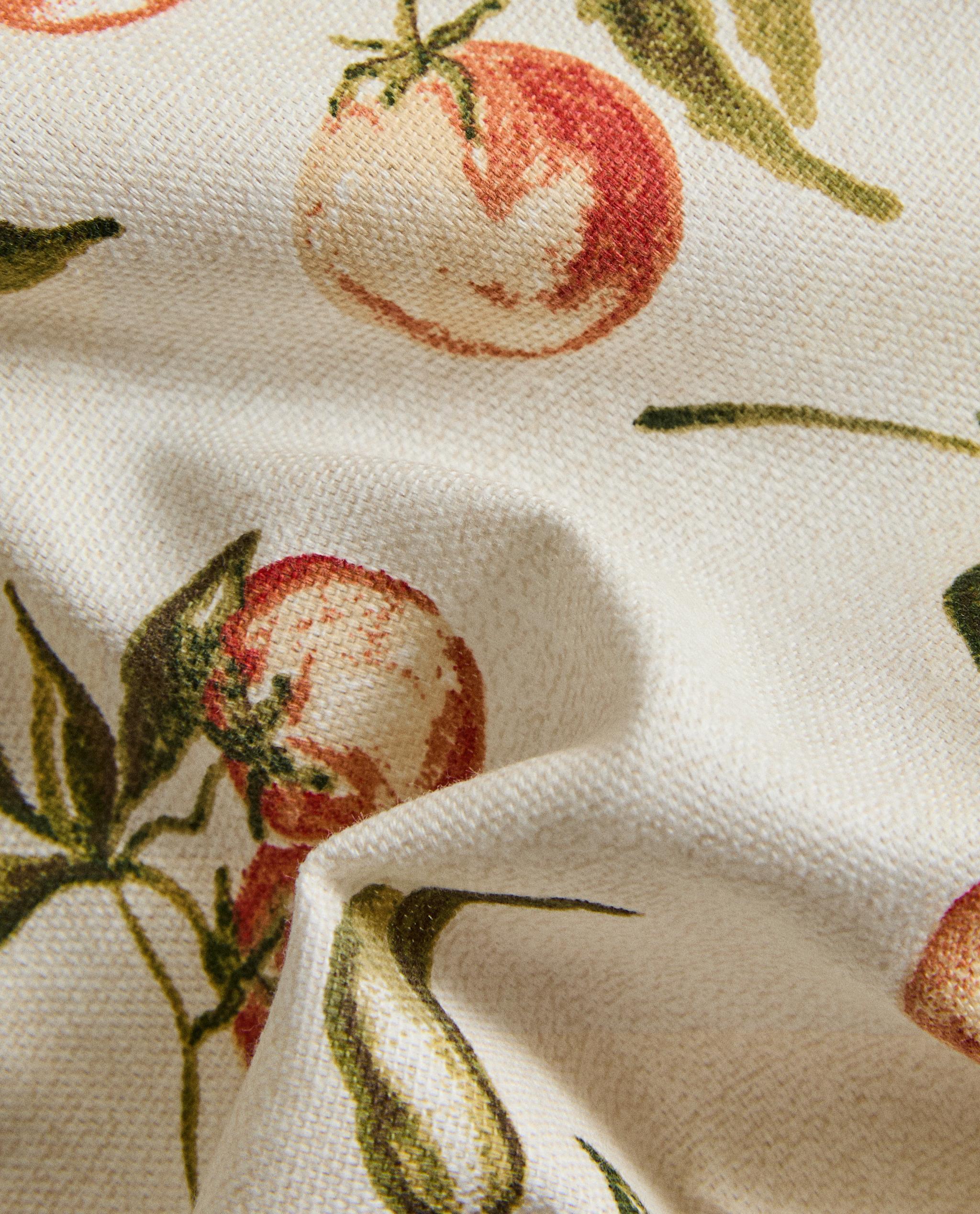 PACK OF TOMATO PRINT NAPKINS (PACK OF 2) product thumbnail 7