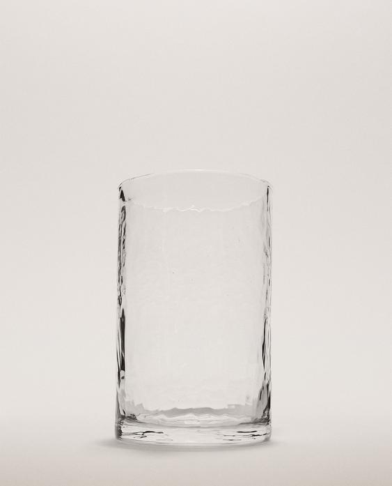 DRINKGLAS MET GEHAMERD DESIGN DRINKGLAS MET GEHAMERD DESIGN