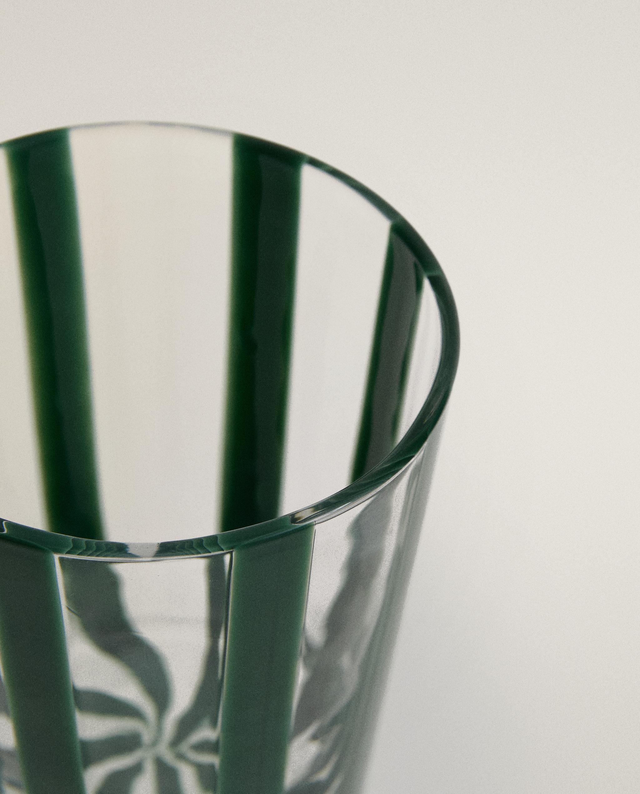 LINES DESIGN TUMBLER SET product thumbnail 3