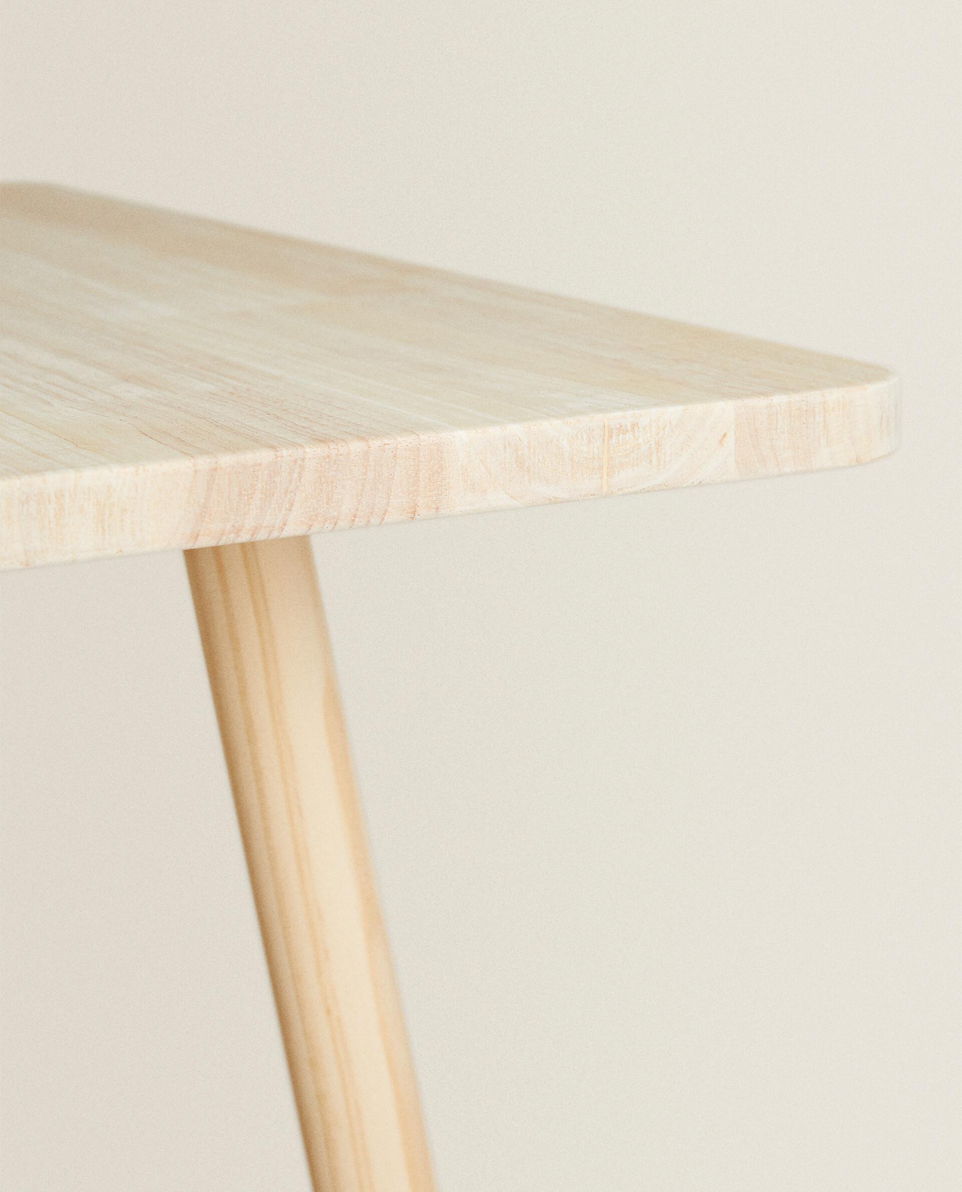 BEAR WOOD TABLE product thumbnail 15