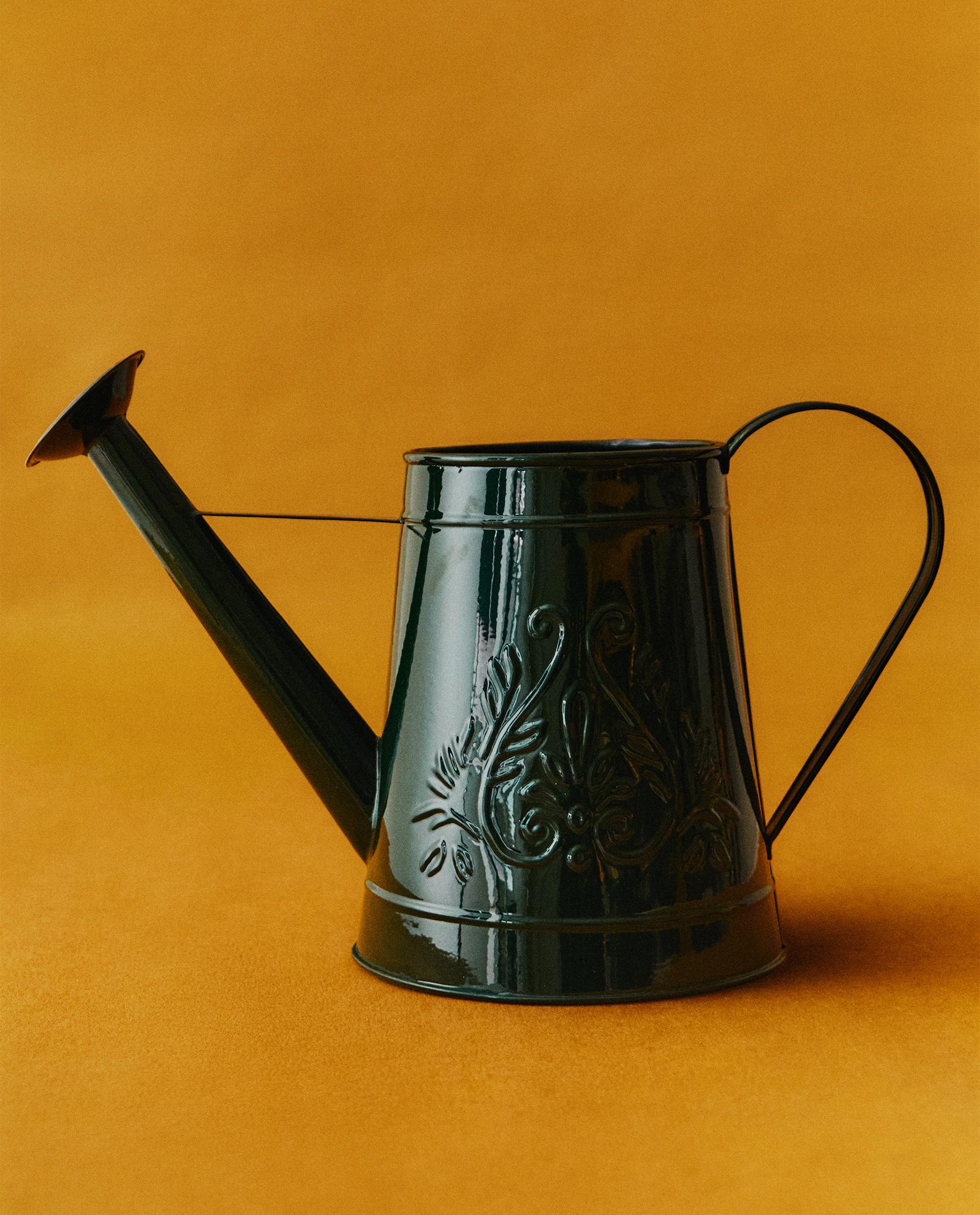 STEEL GARDEN WATERING CAN STEEL GARDEN WATERING CAN