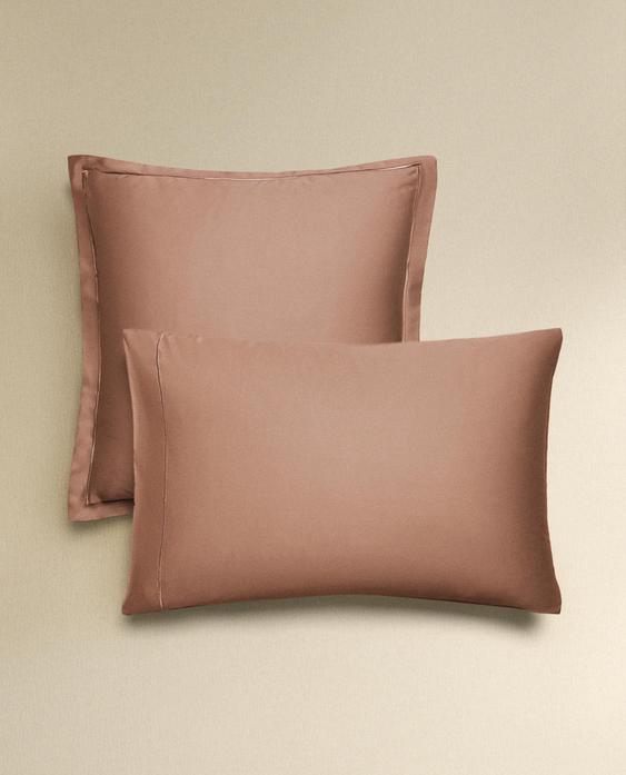 SATEEN PILLOWCASE WITH TRIM (300 THREAD COUNT) SATEEN PILLOWCASE WITH TRIM (300 THREAD COUNT)