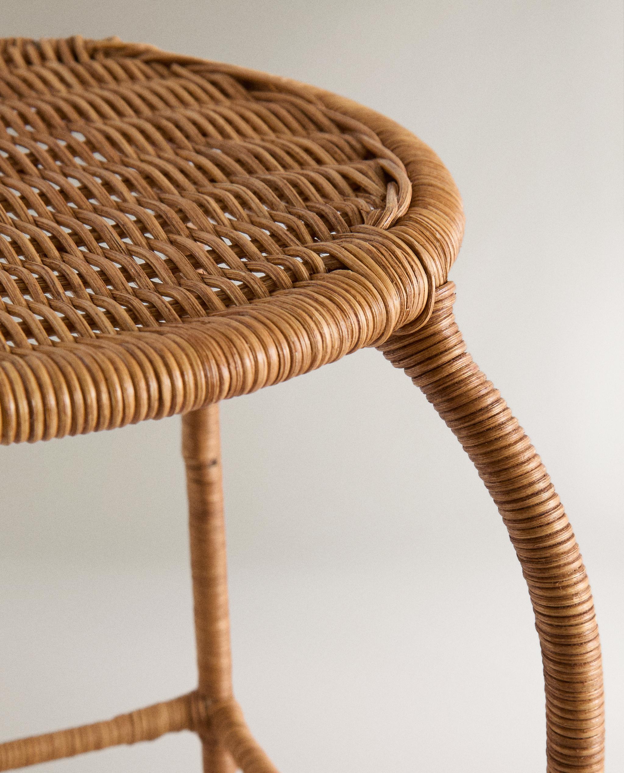 RATTAN STOOL product thumbnail 2