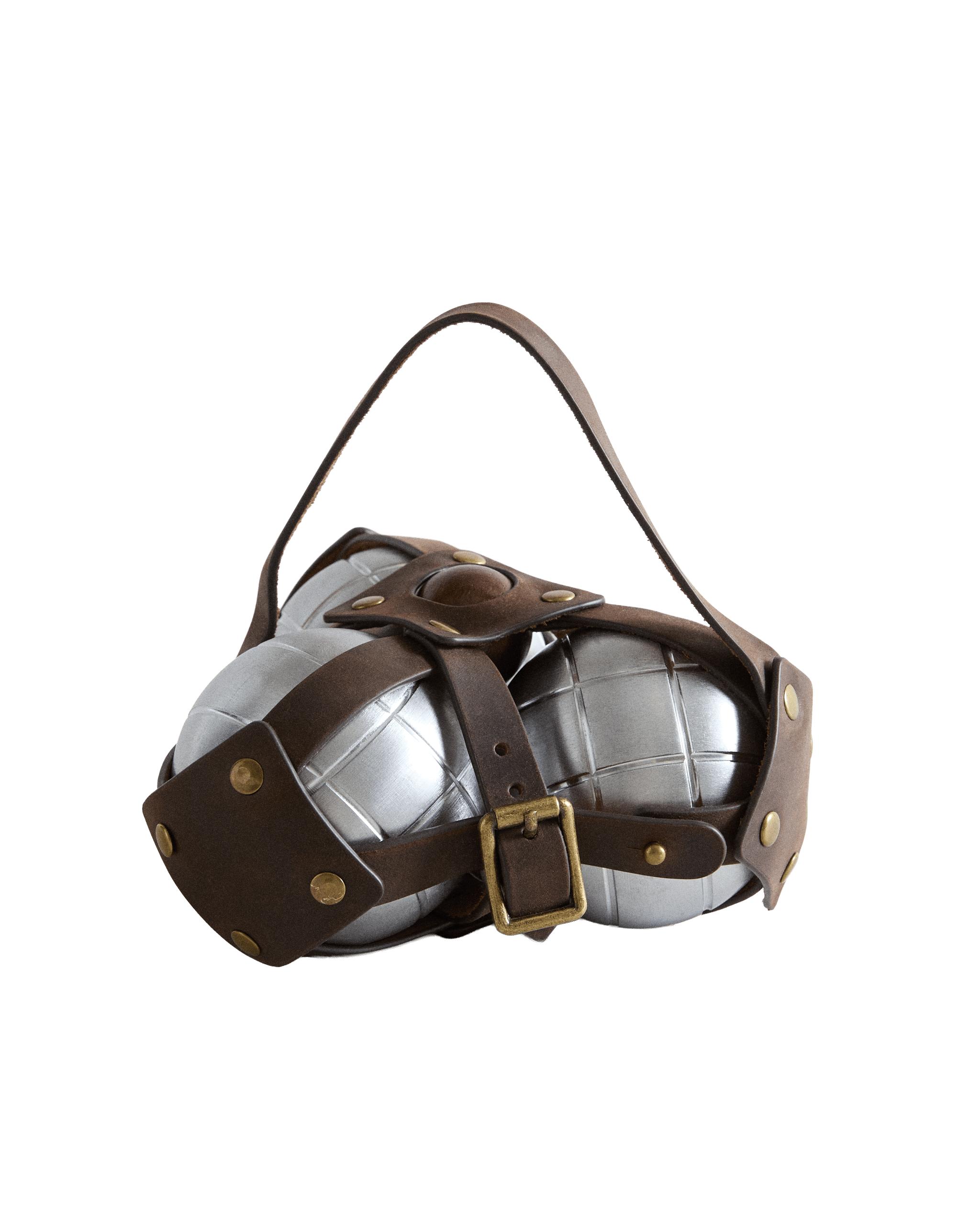 BOULES SET WITH LEATHER CASE product thumbnail 8