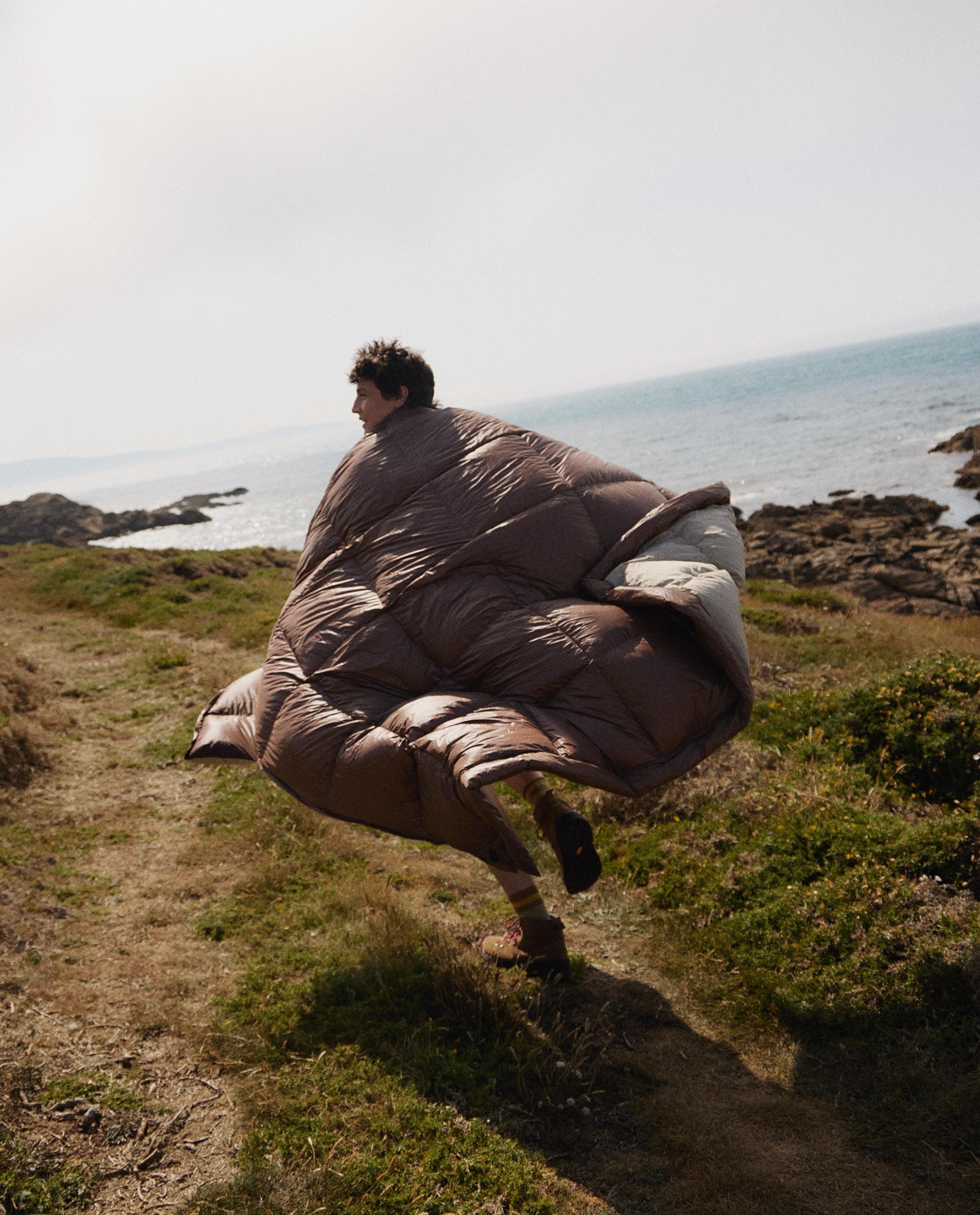 DOUBLE QUILTED SLEEPING BAG product thumbnail 16