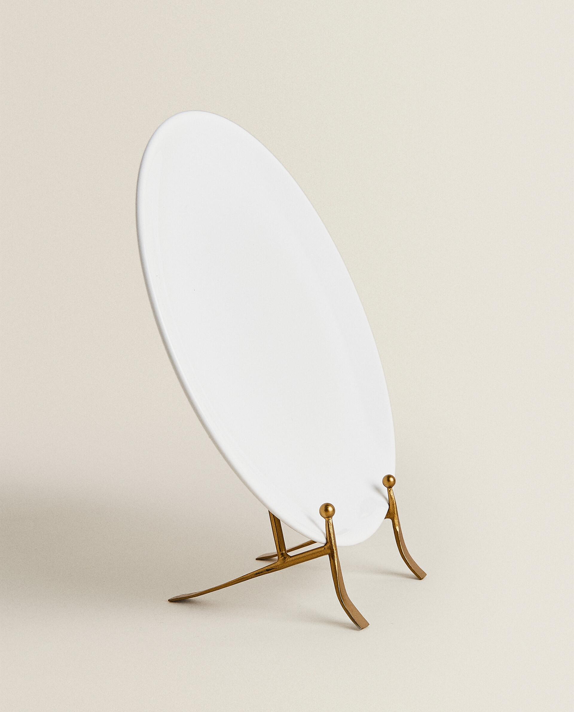 GOLDEN METAL DISPLAY STAND product thumbnail 17