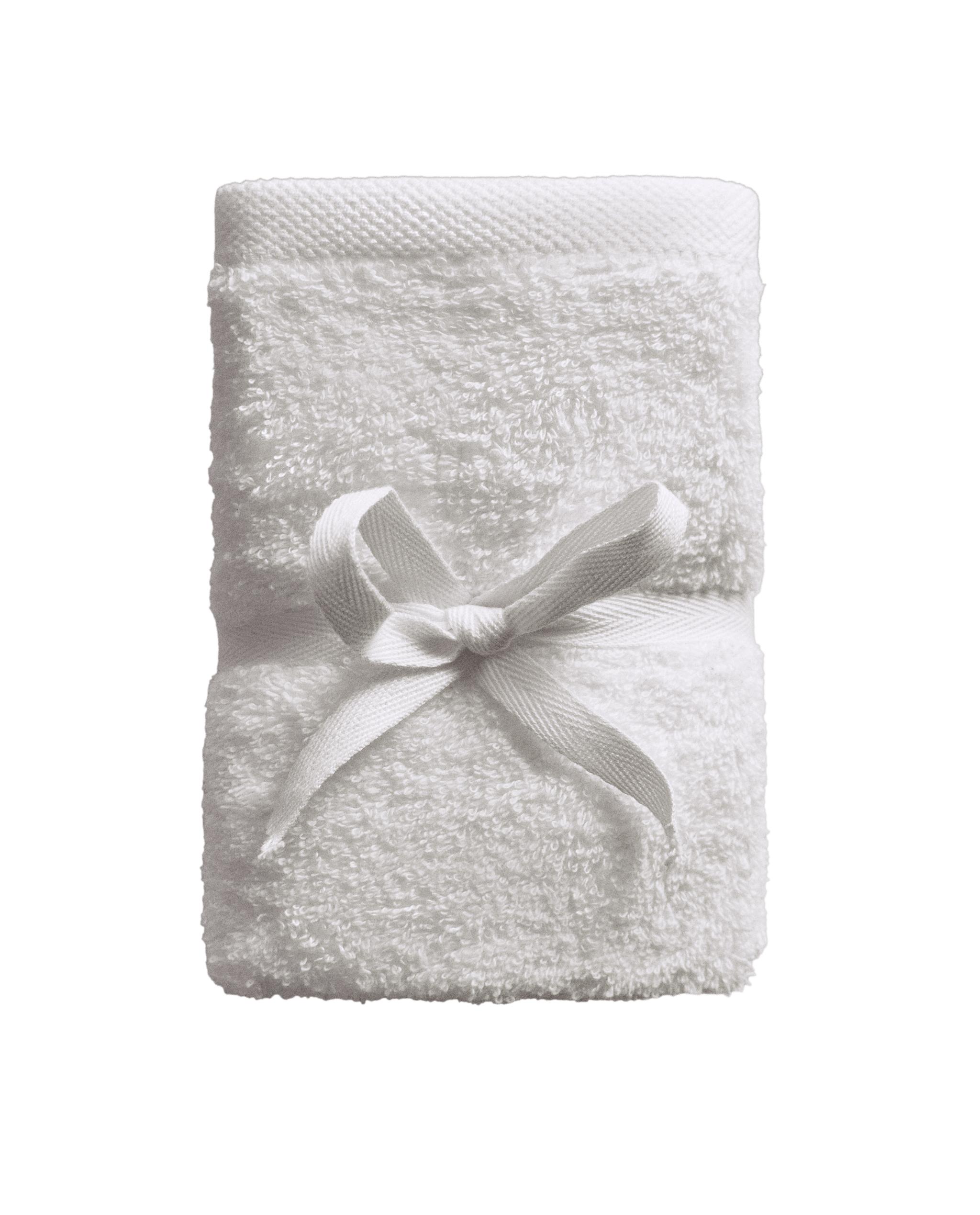 PACK OF HIGH-QUALITY COTTON HAND TOWELS (PACK OF 3) product thumbnail 3