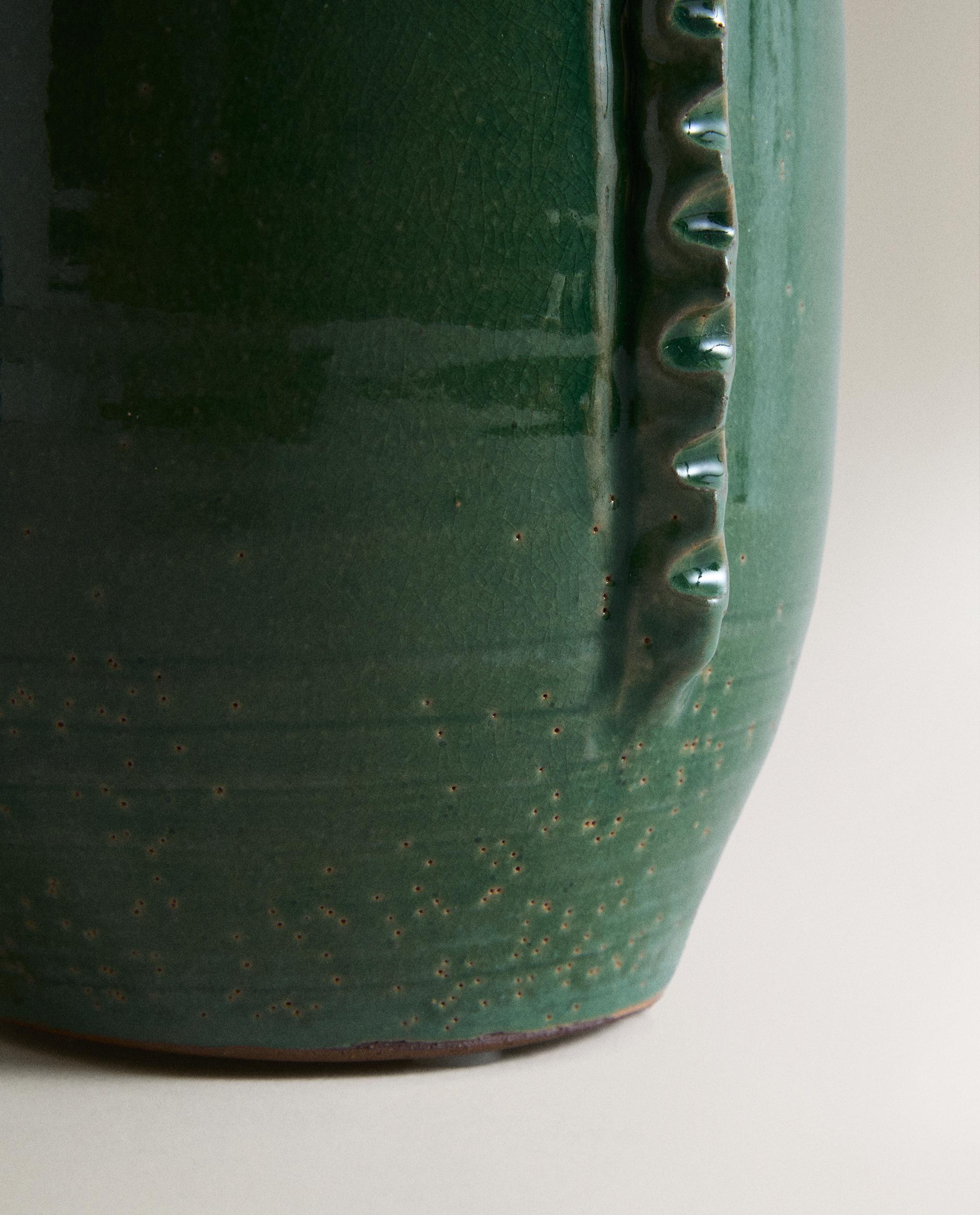 DECORATIVE TERRACOTTA VASE product thumbnail 6