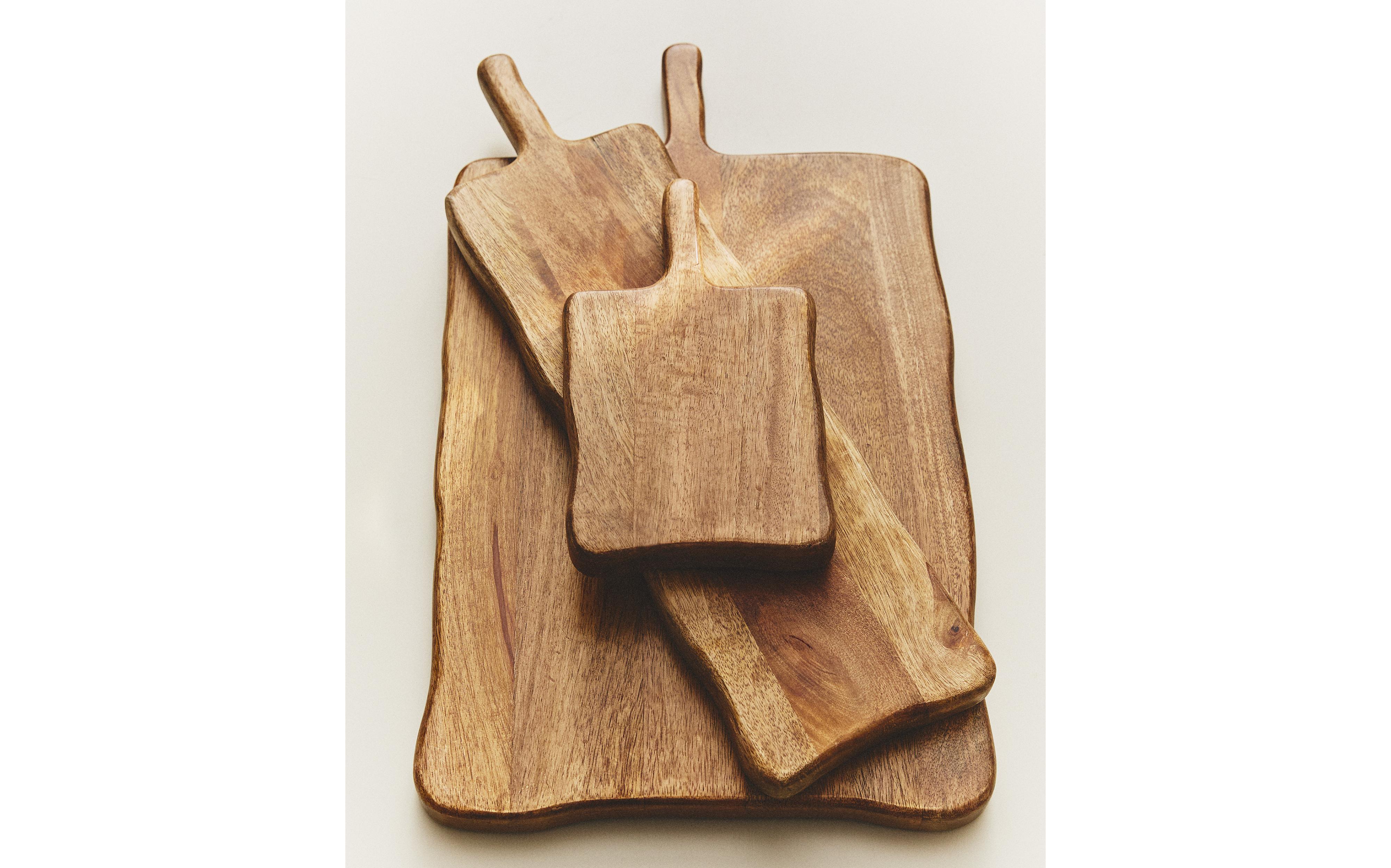 IRREGULAR WOODEN CHOPPING BOARD product thumbnail 4