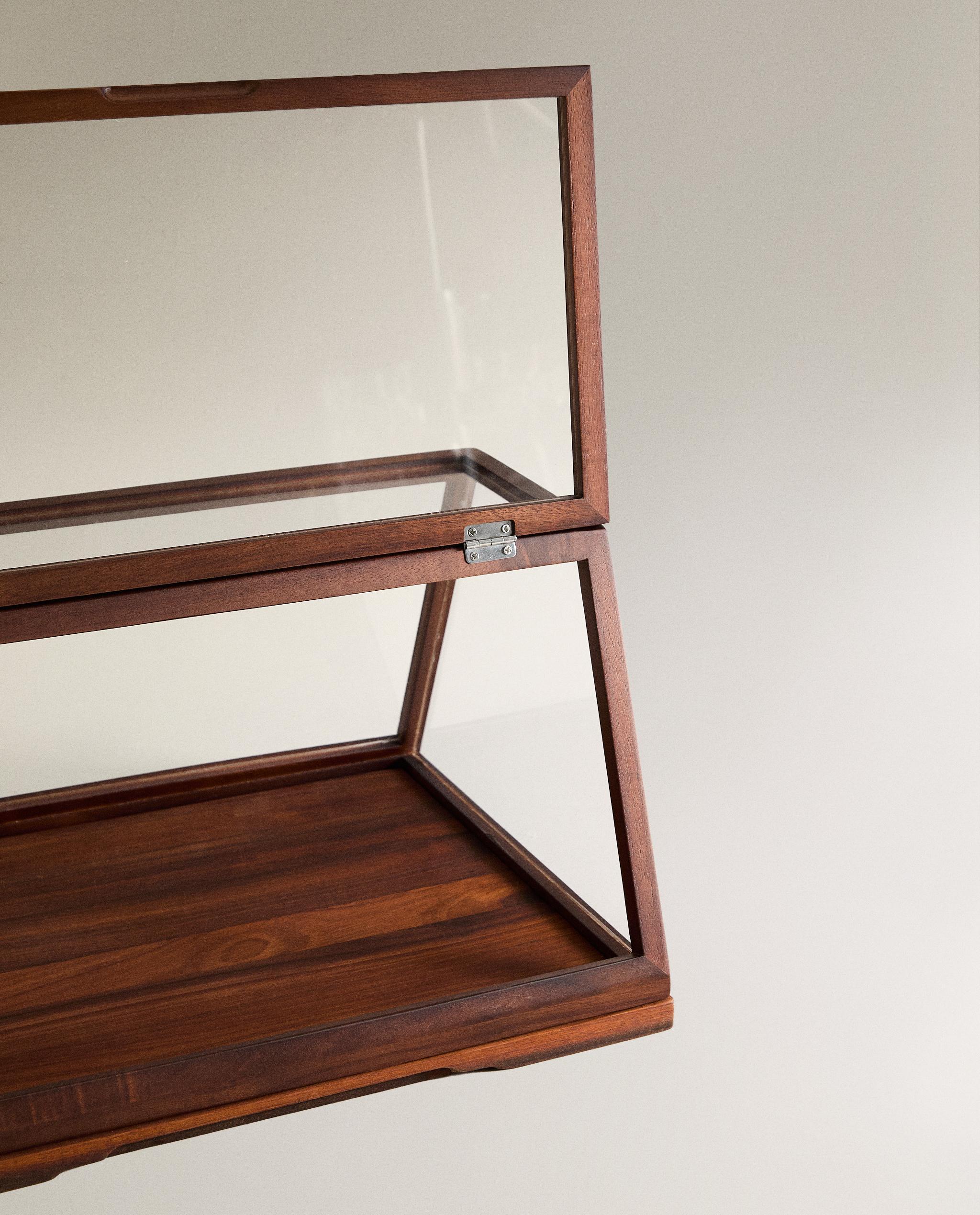 WOODEN DISPLAY STAND | Zara Home United States of America