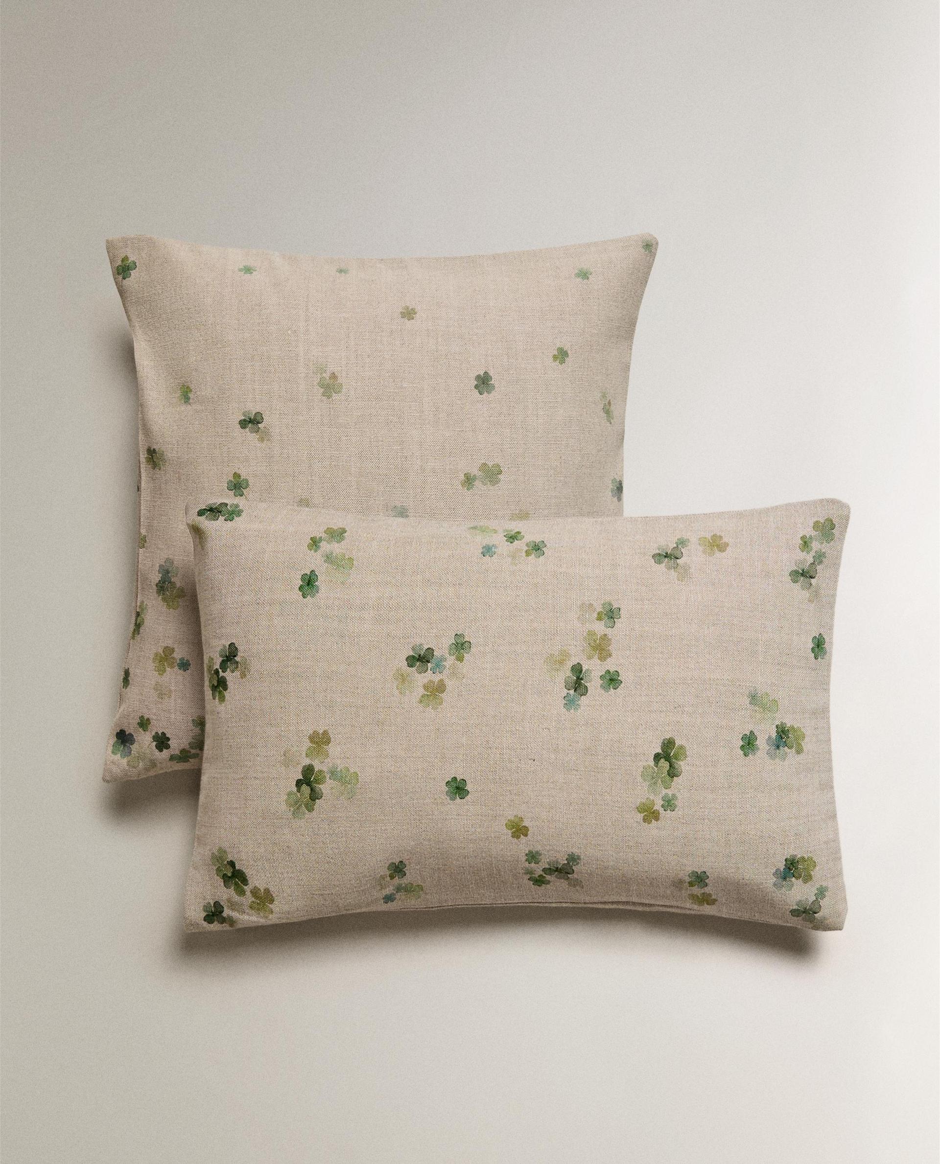 POSZEWKA NA PODUSZKĘ DEKORACYJNĄ W KONICZYNĘ POSZEWKA NA PODUSZKĘ DEKORACYJNĄ W KONICZYNĘ