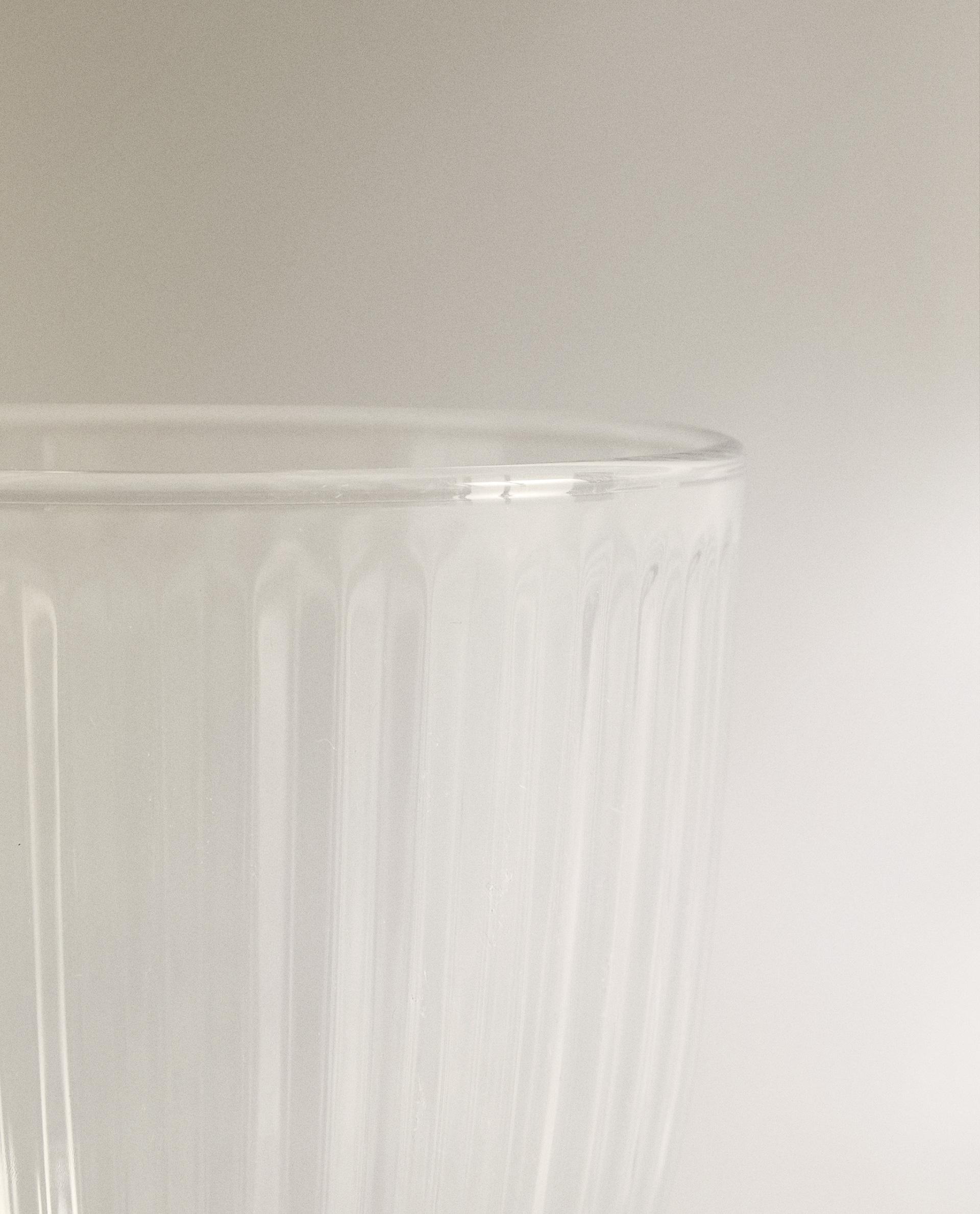 GLASS TUMBLER WITH LINE DESIGN product thumbnail 2