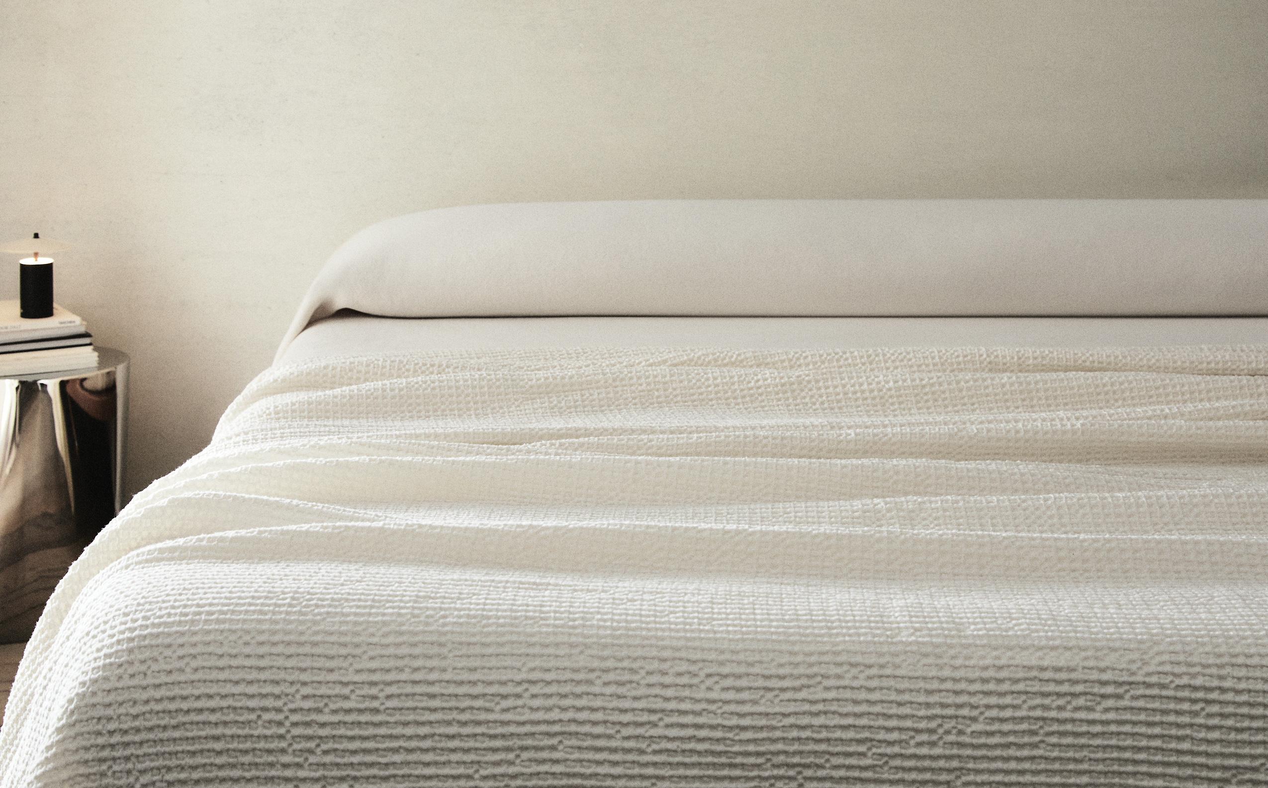 渡邉☺︎ZARA HOME ベットカバー マルチカバー ベッドカバー | Zara Home 日本/Japan | 最新コレクション