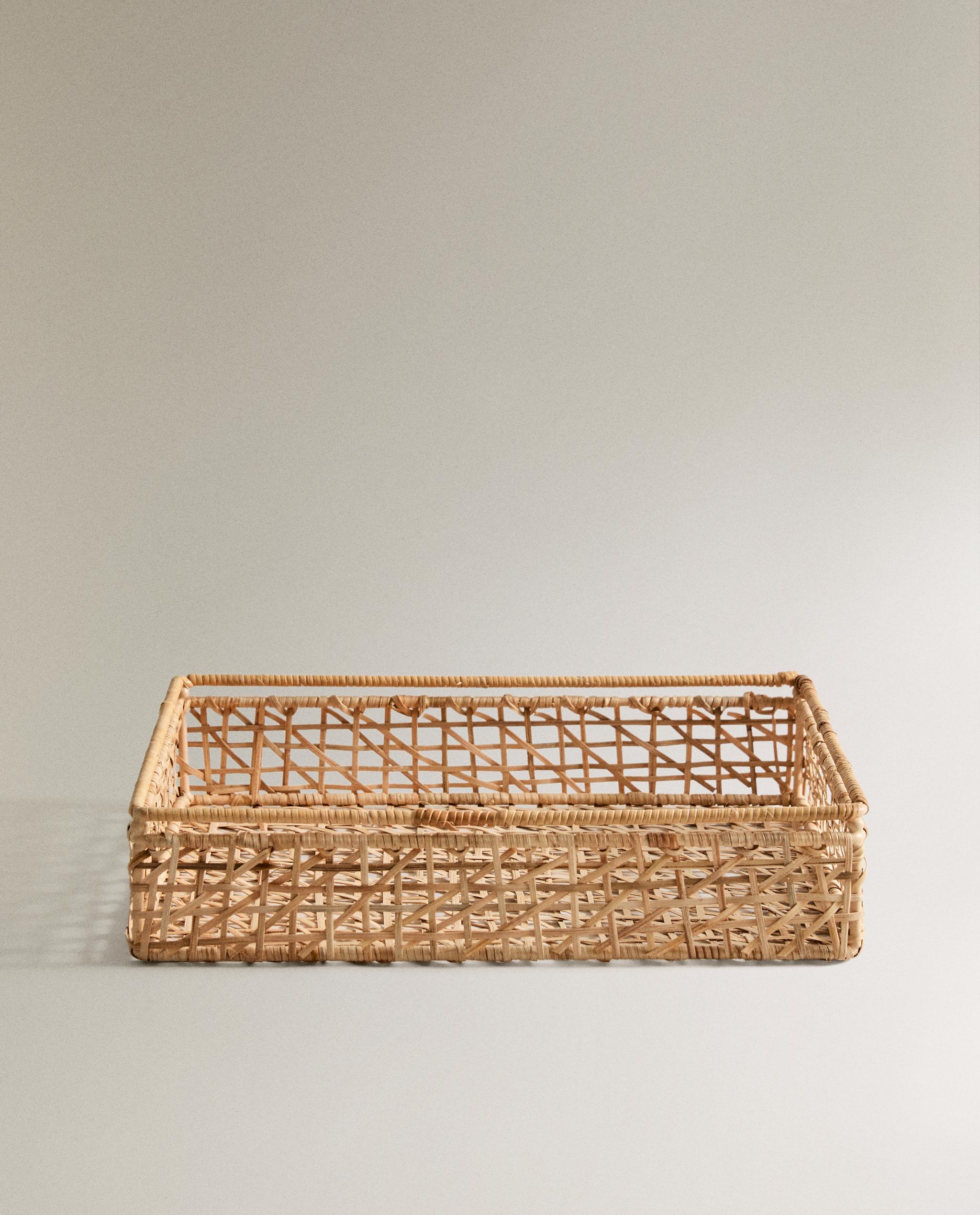 WOVEN RATTAN TRAY product thumbnail 3