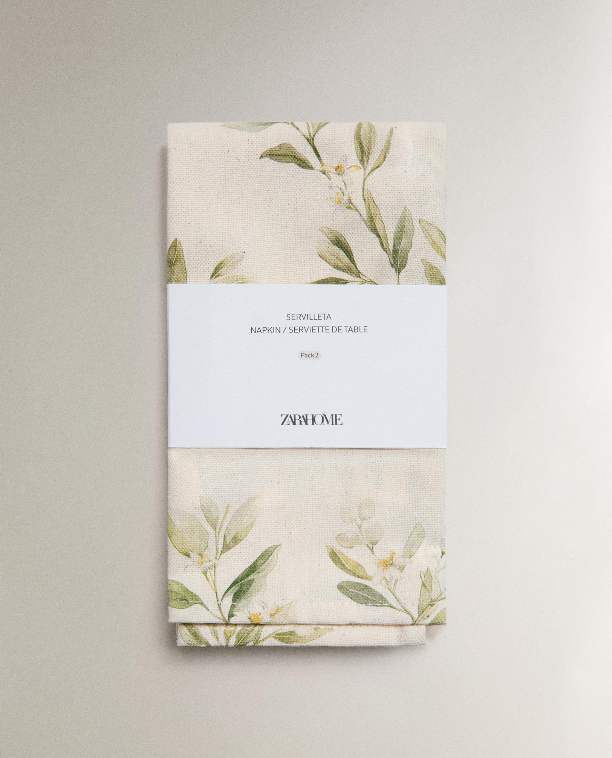 PACK OF BRANCH AND FLORAL PRINT NAPKINS (PACK OF 2) product thumbnail 7