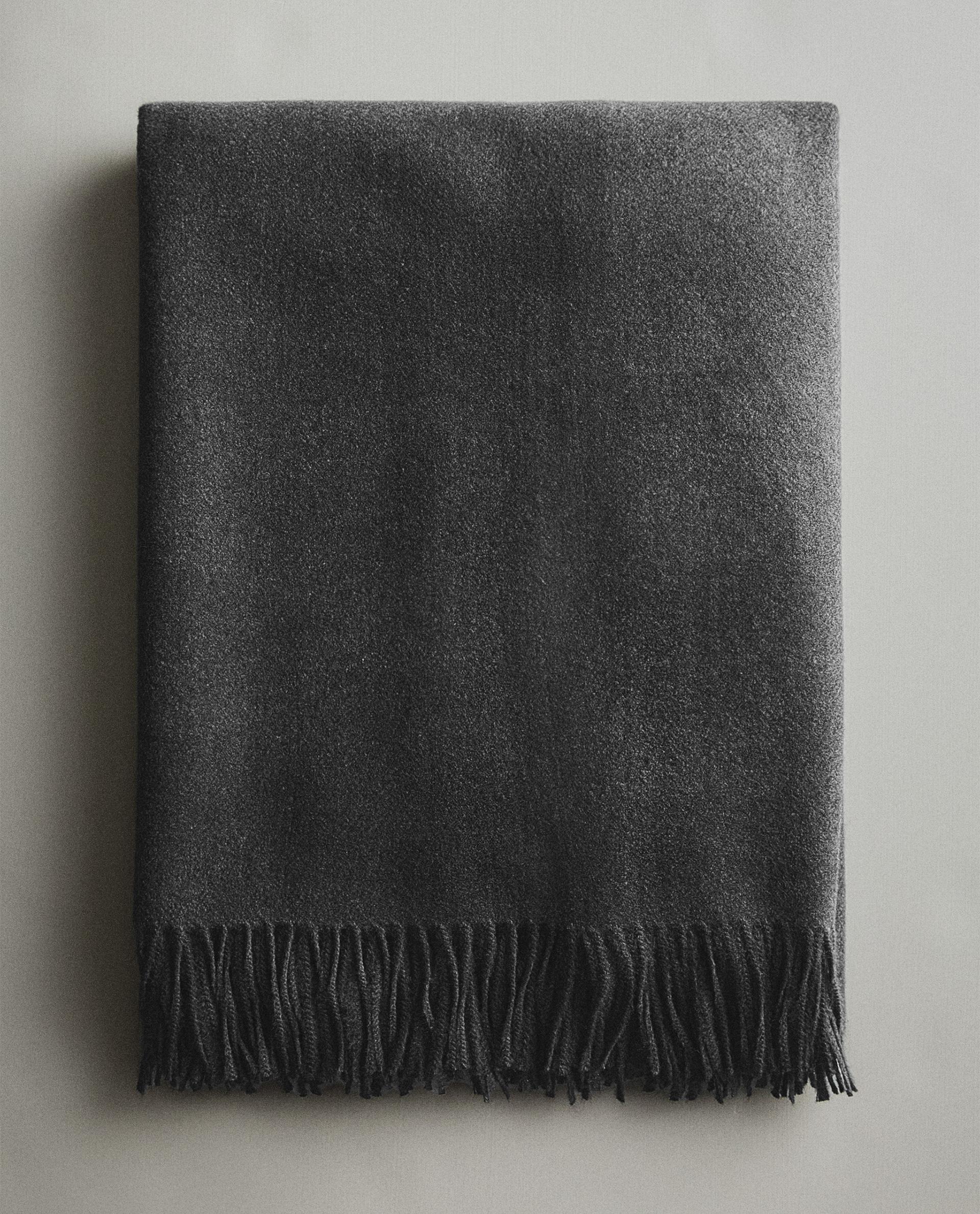 ソフトフリンジ ブランケット | Zara Home 日本/Japan