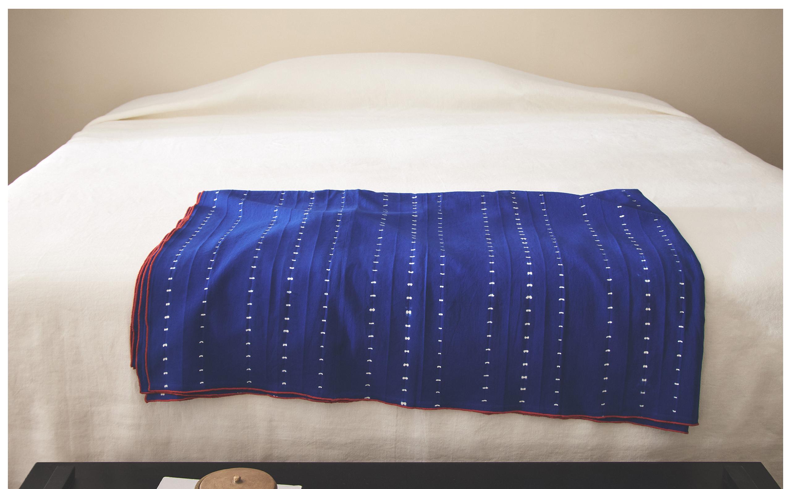 MULTI-PURPOSE TIE-DYE COTTON THROW X TENSIRA