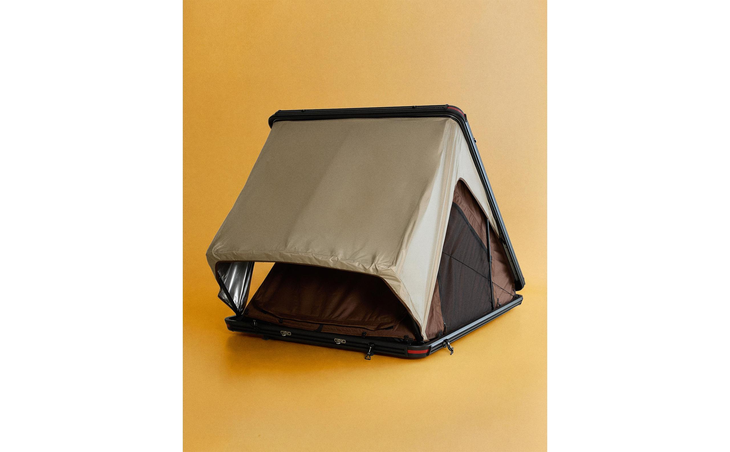 CAR ROOF TENT AND TREKKING BOOTS product thumbnail 12