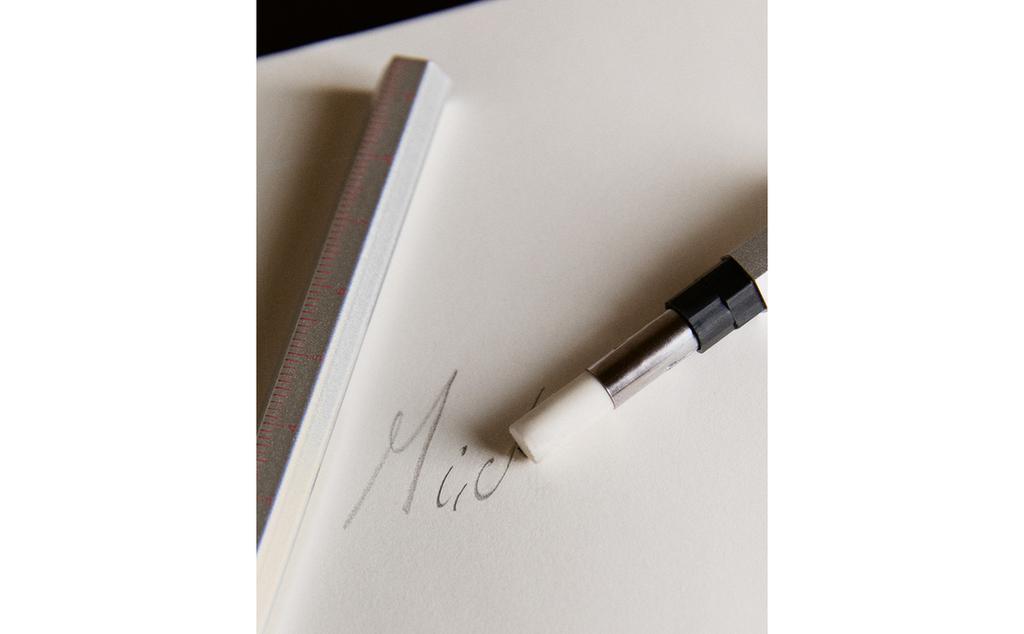 LÁPIZ MICKEY & MINNIE ©DISNEY