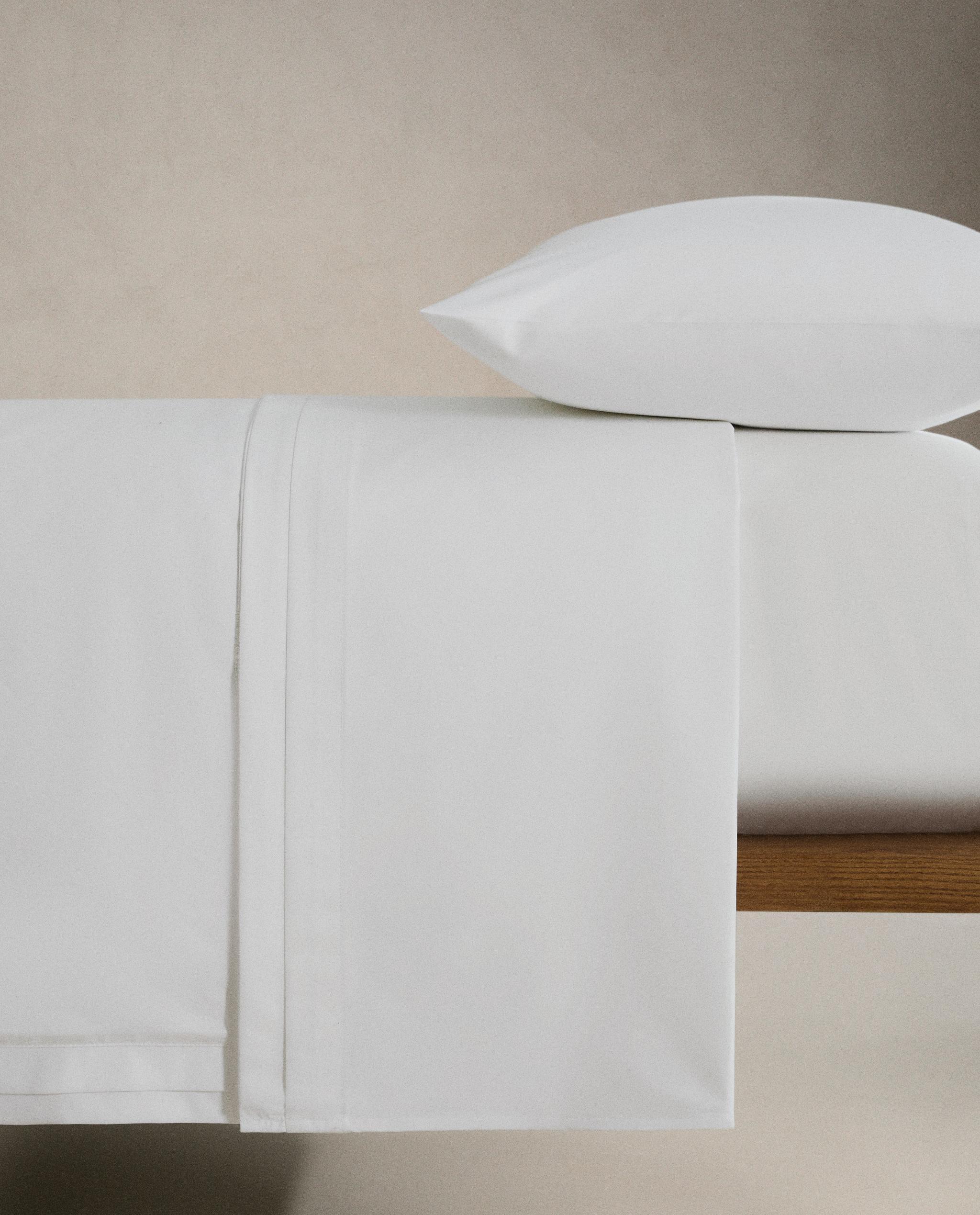 COTTON SATEEN DUVET COVER WITH PLEATED BORDER (1000 THREAD COUNT) product thumbnail 6