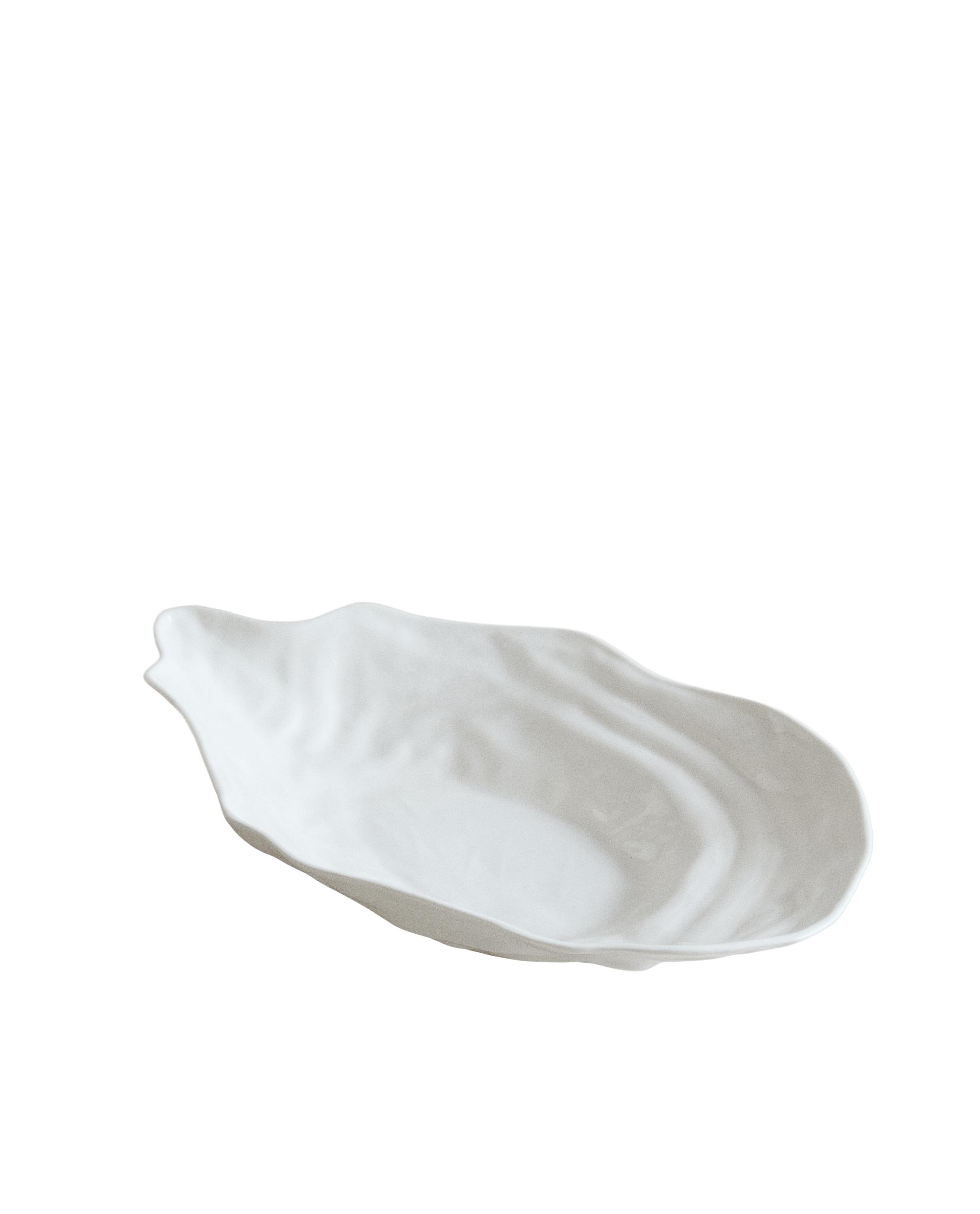 LARGE SHELL PORCELAIN SERVING DISH product thumbnail 7