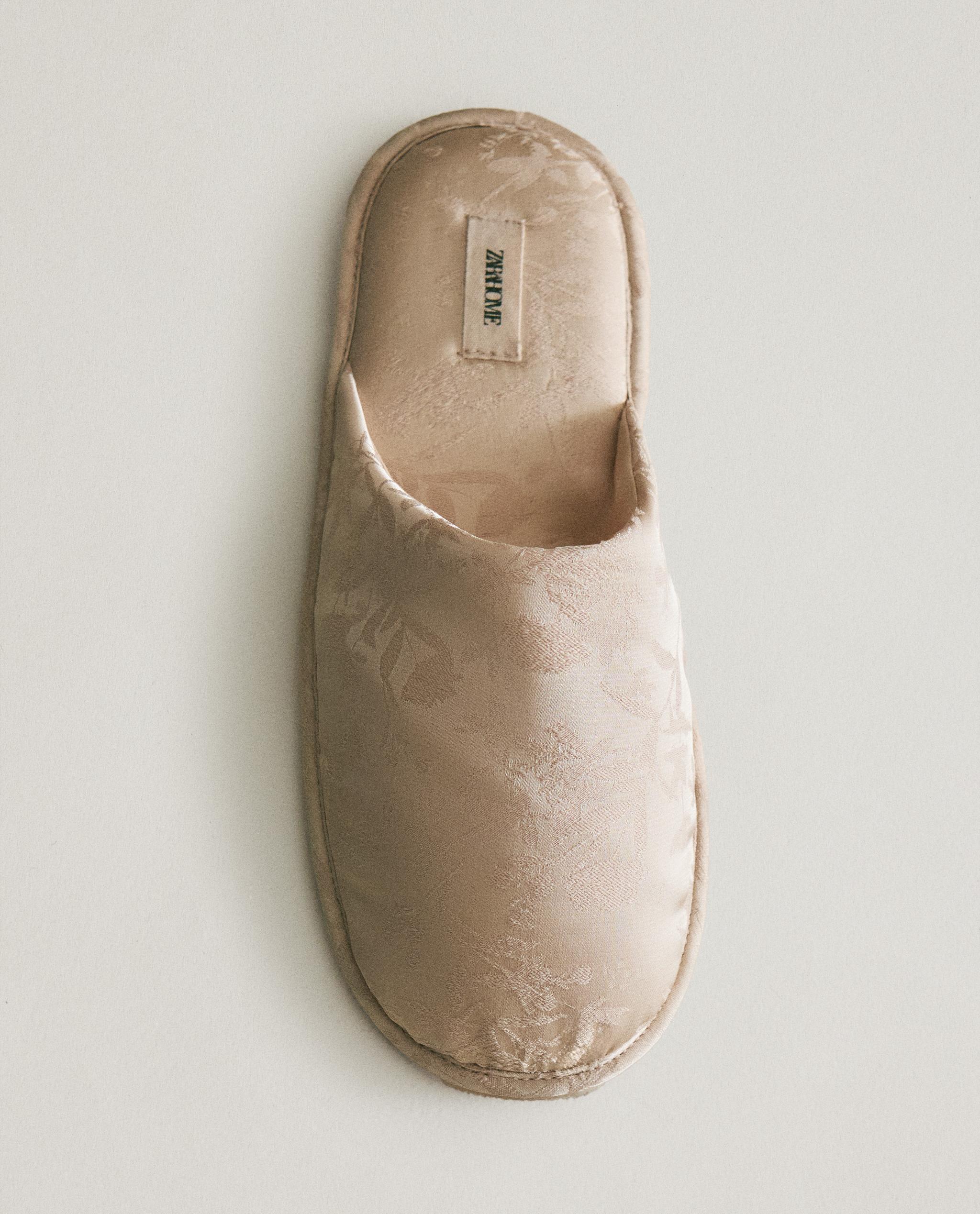 JACQUARD MULE SLIPPERS product thumbnail 15