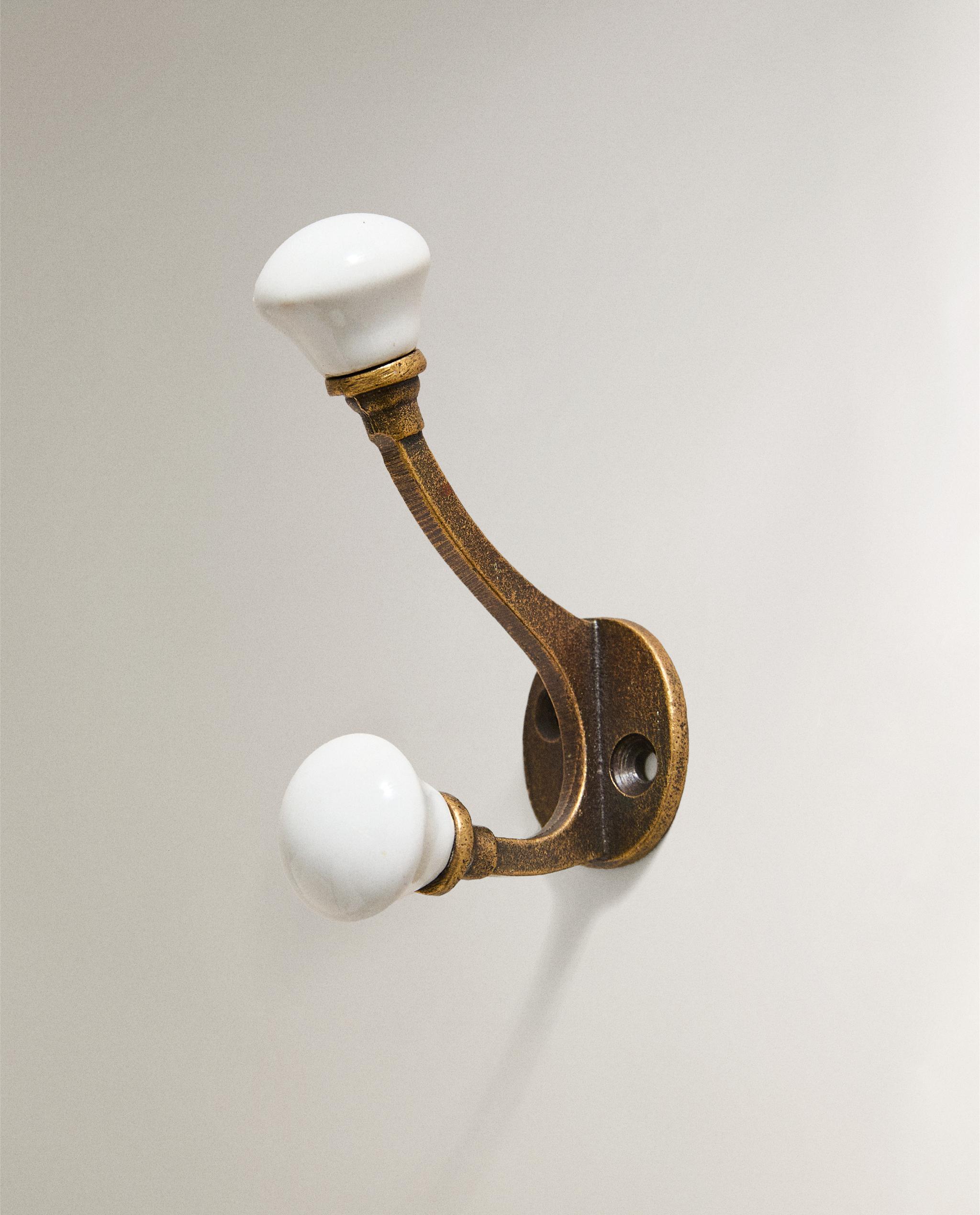 CERAMIC HOOK product thumbnail 6