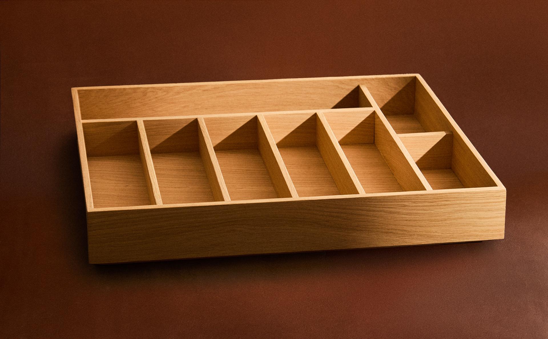 CUTLERY TRAY 01