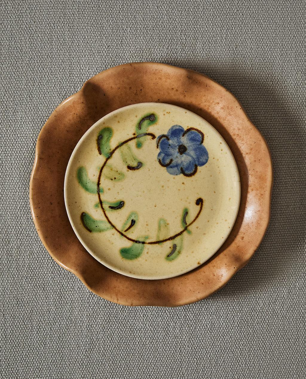 FLORAL EARTHENWARE DESSERT PLATE