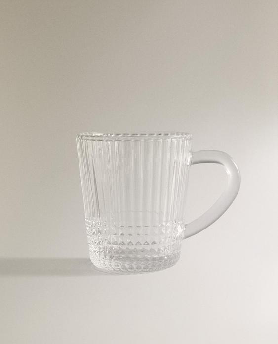 GLASS MUG WITH RAISED GEOMETRIC DESIGN GLASS MUG WITH RAISED GEOMETRIC DESIGN