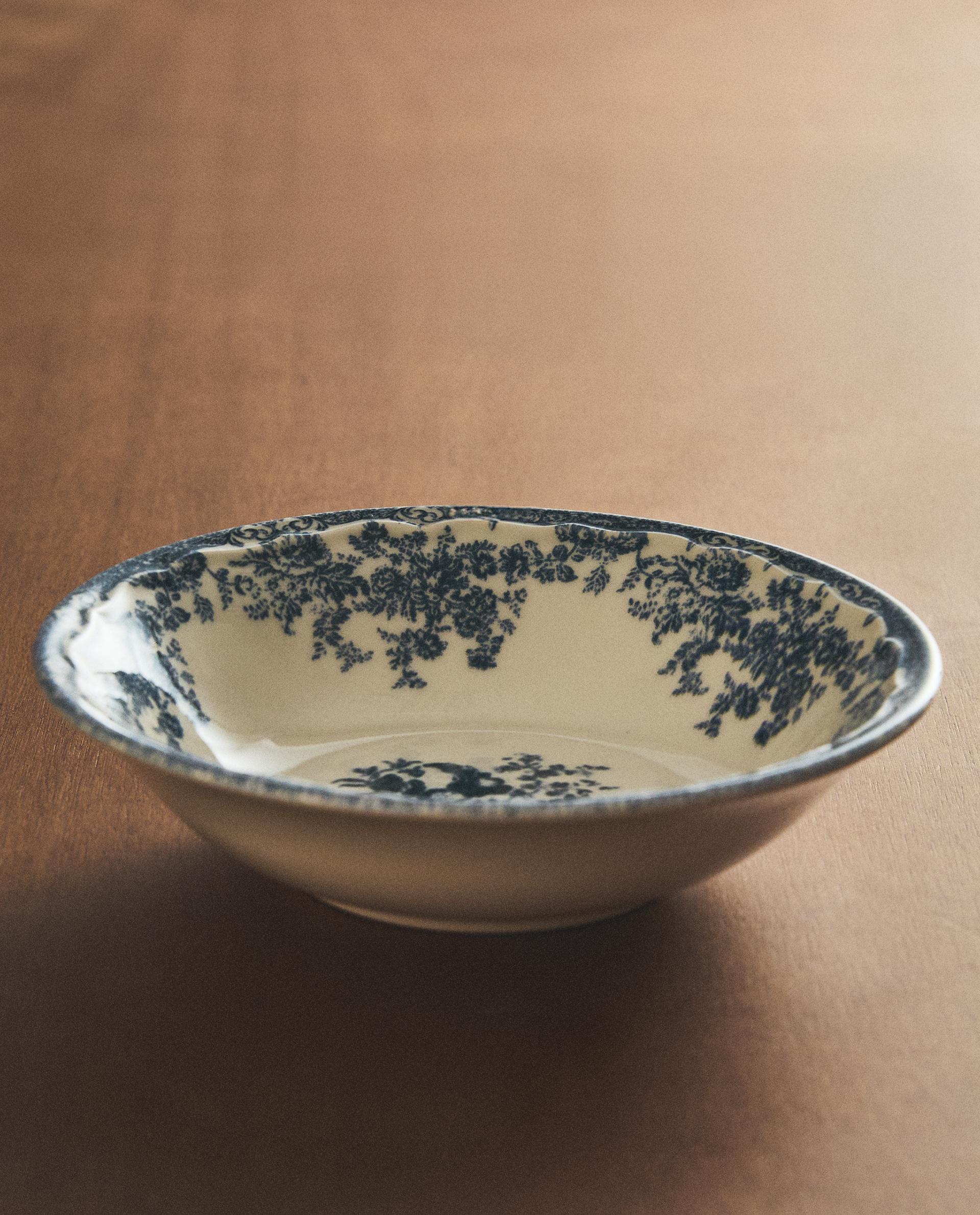FLORAL EARTHENWARE BOWL