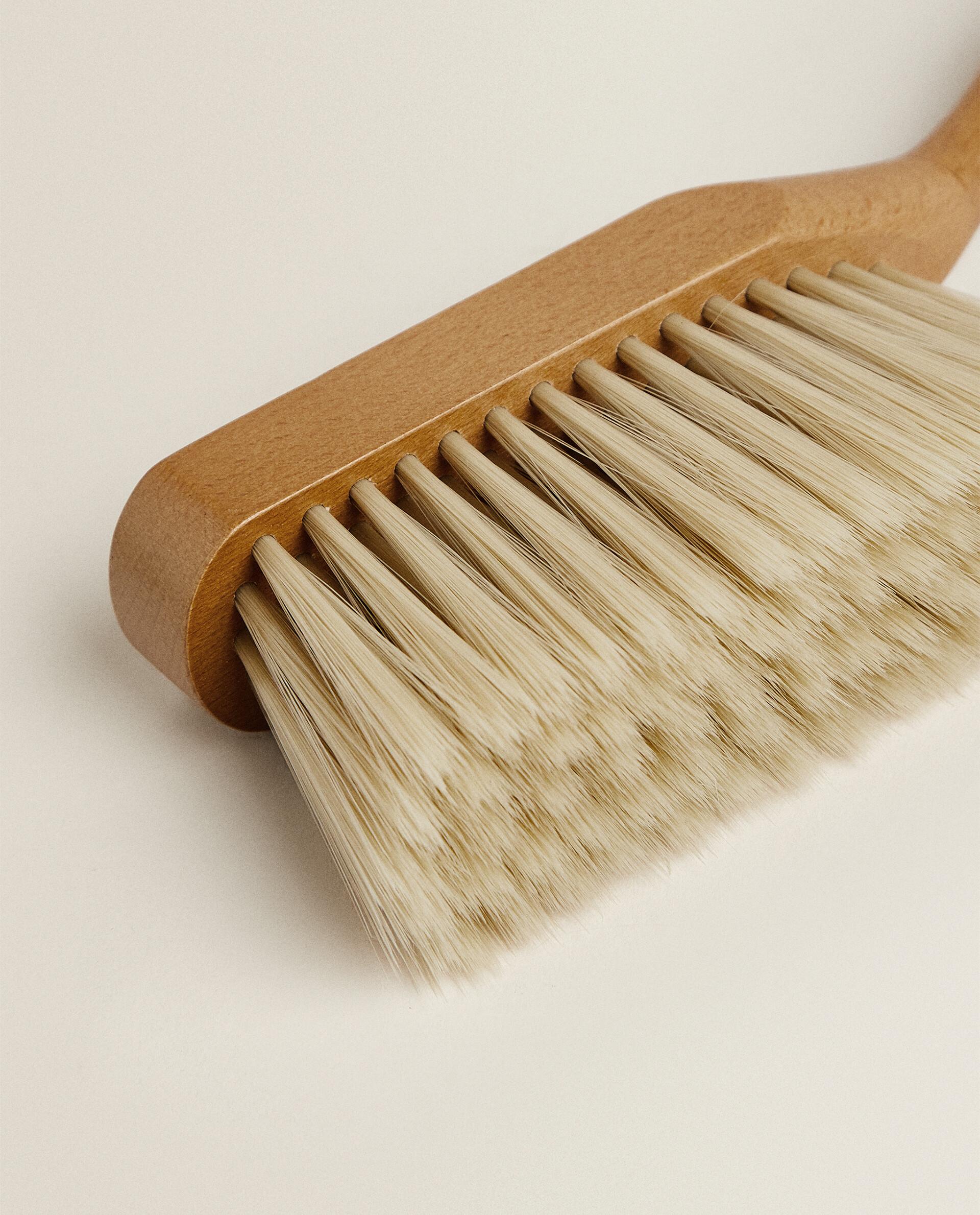 DUSTPAN AND BRUSH SET product thumbnail 12