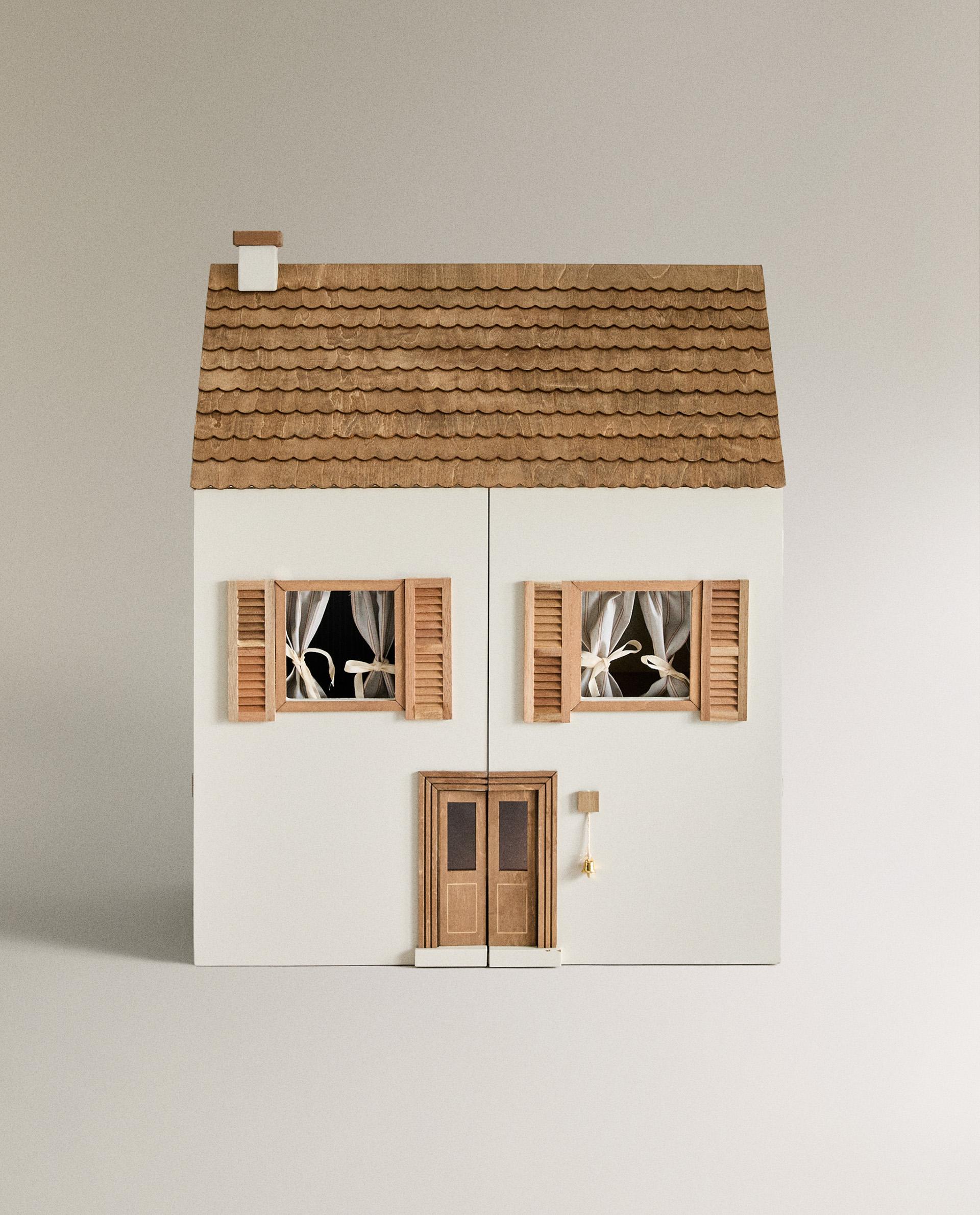 CHILDREN'S DOLL HOUSE TOY