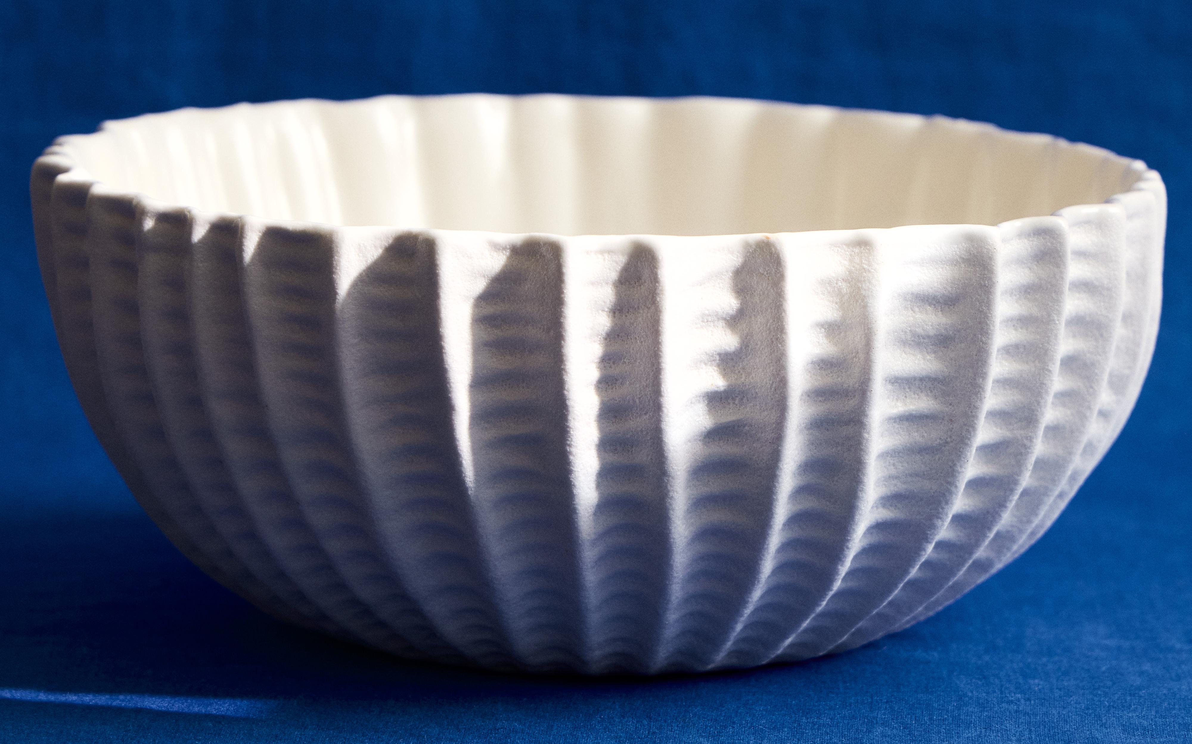 STONEWARE SALAD BOWL WITH RAISED DESIGN product thumbnail 11