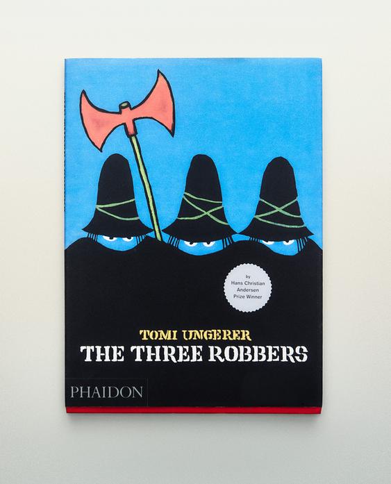 THE THREE ROBBERS KIDS’ BOOK (ENGLISH)