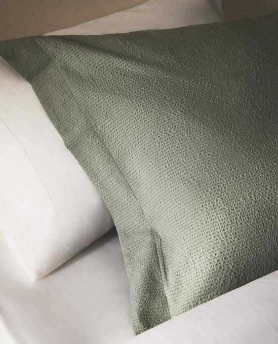 TEXTURED COTTON PILLOWCASE