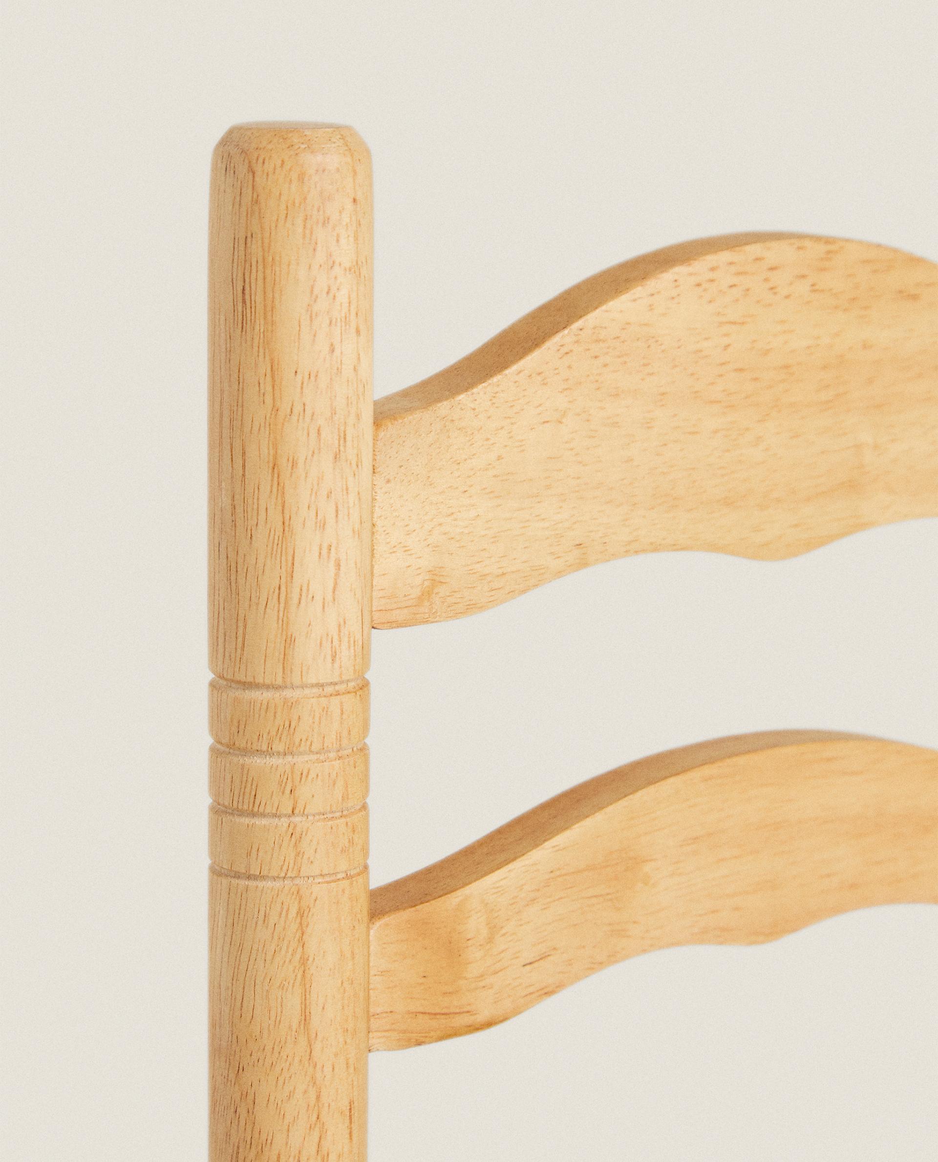 KIDS' WOODEN CHAIR product thumbnail 3