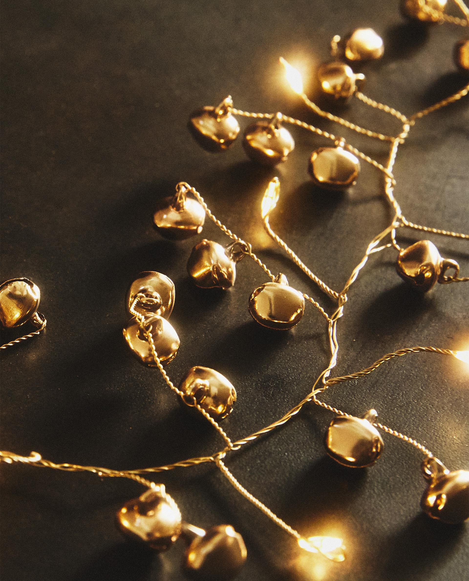 * vintage garland ୨୧  パピエマシェベルのついた ガーランド vintage garland ୨୧ パピエマシェベルのついた ガーランド