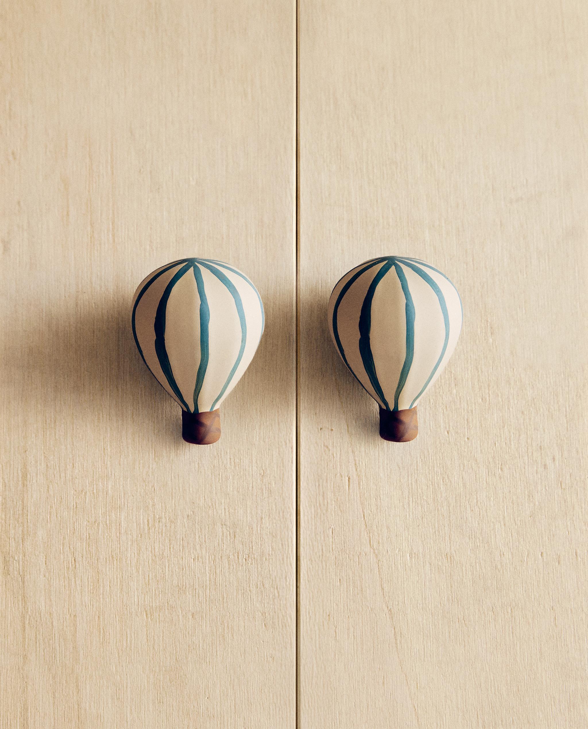 PACK OF KIDS' BALLOON DOOR KNOBS (PACK OF 2) product thumbnail 7