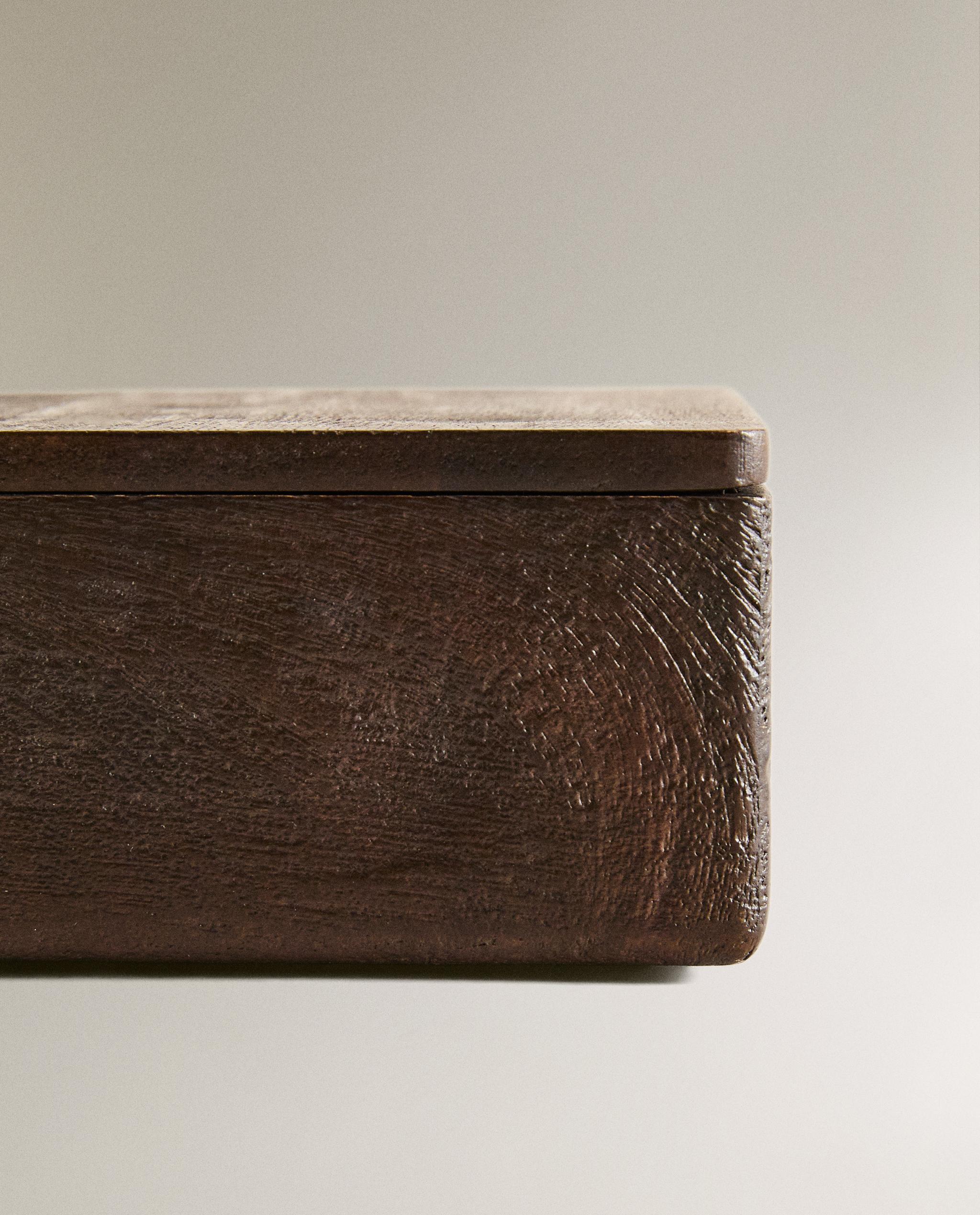 MEDIUM WOODEN BOX WITH LID product thumbnail 7