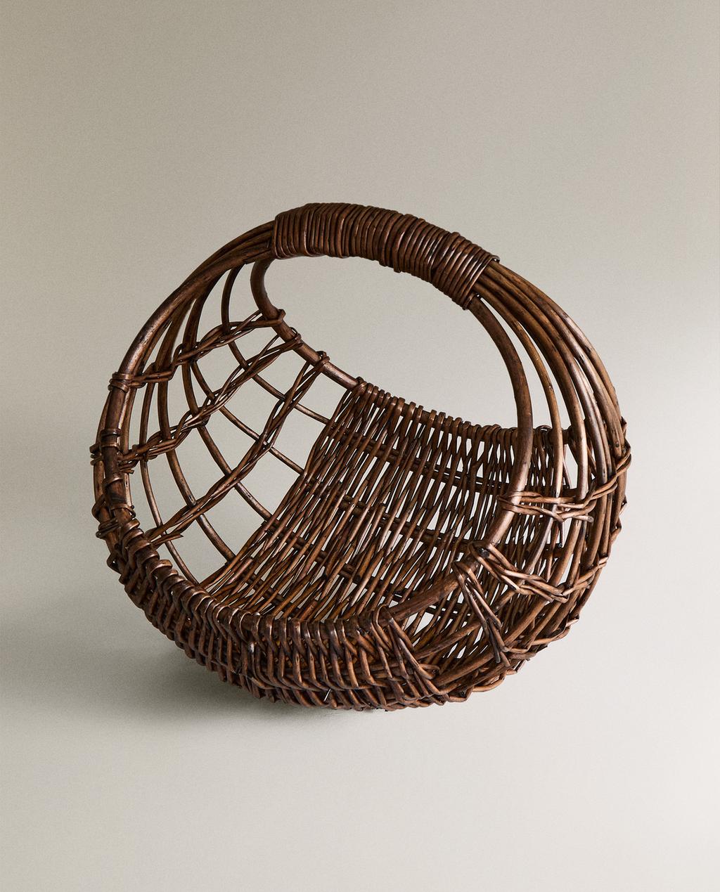 RATTAN STORAGE HAMPER