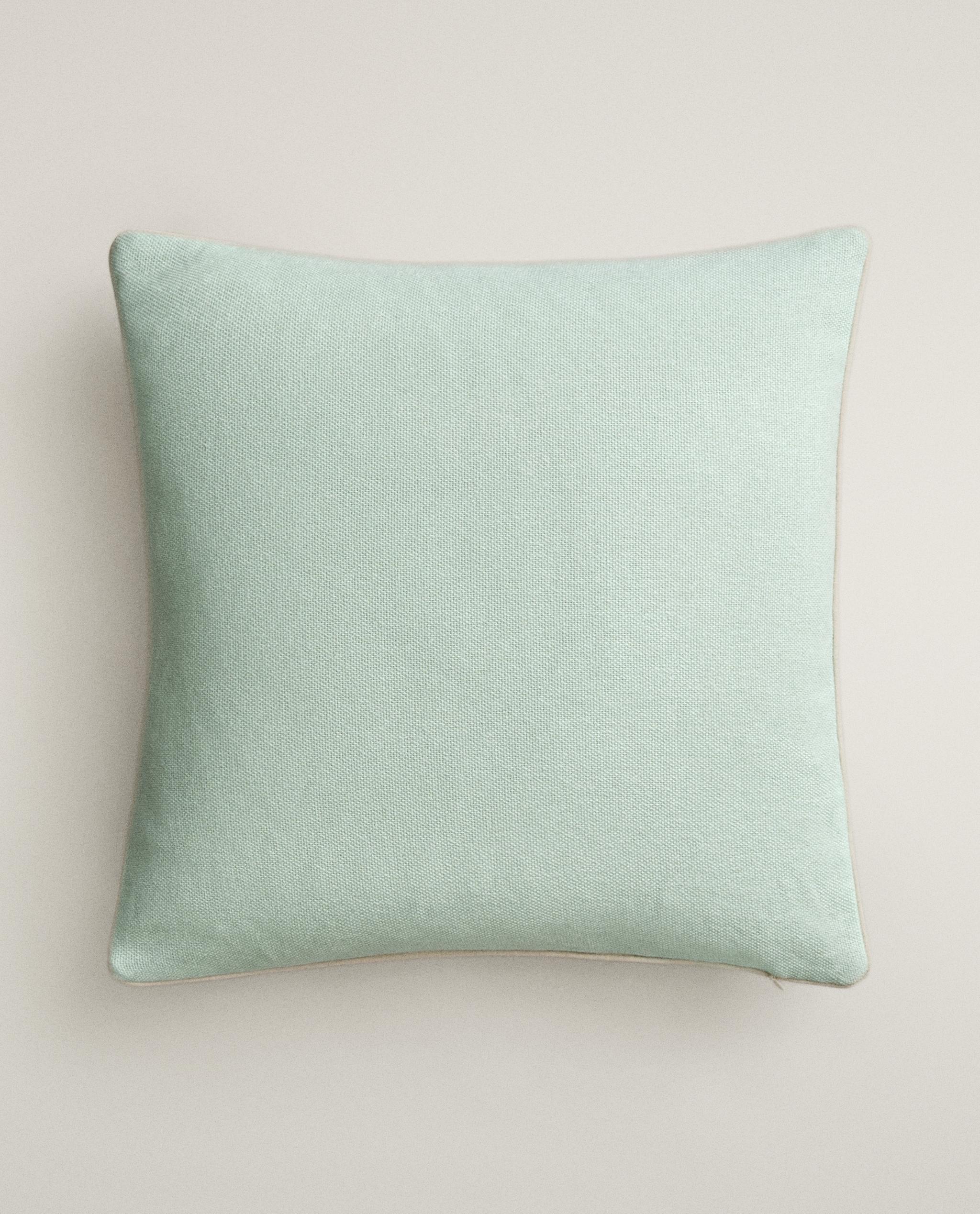 CUSHION COVER WITH PIPING product thumbnail 6