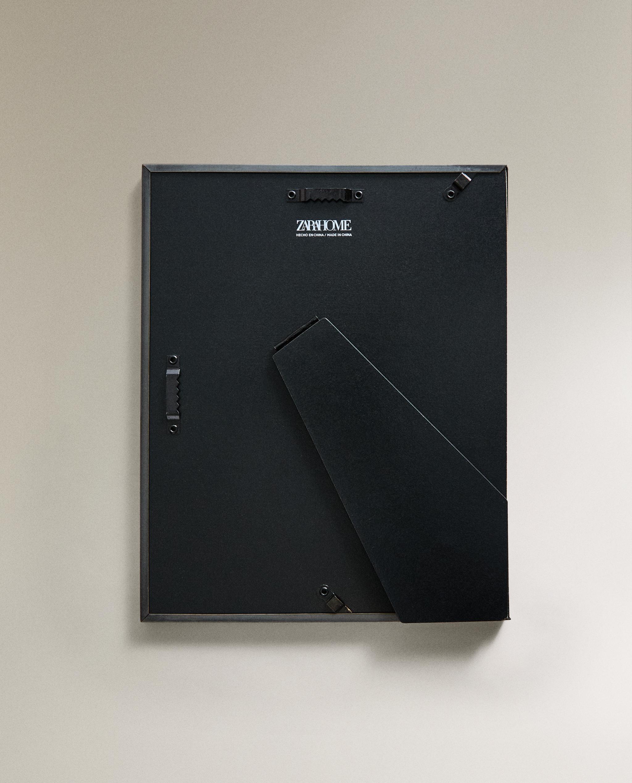 BLACK METAL PHOTO FRAME product thumbnail 2